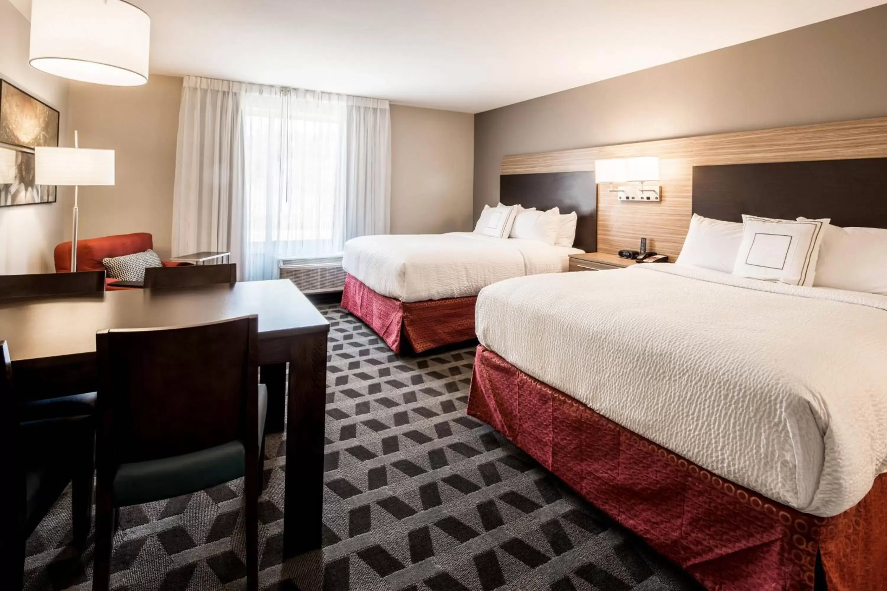 Photo of the whole room, Bed in TownePlace Suites by Marriott Cleveland