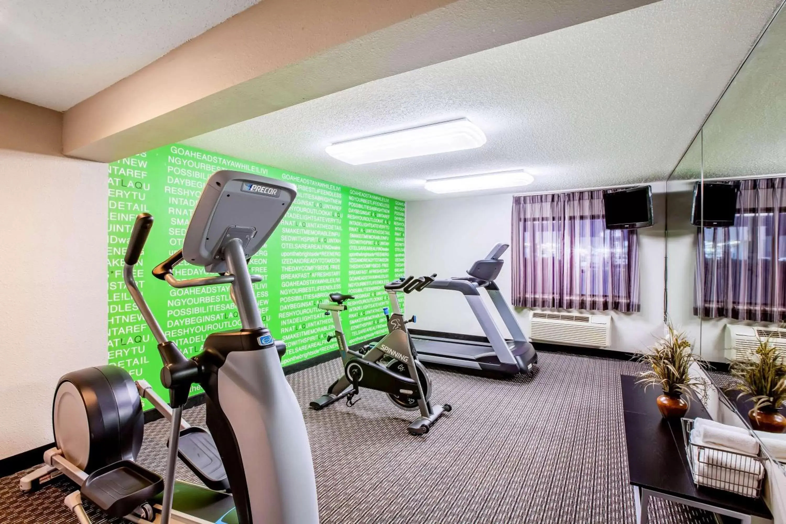 Activities, Fitness Center/Facilities in La Quinta by Wyndham Houston Baytown East