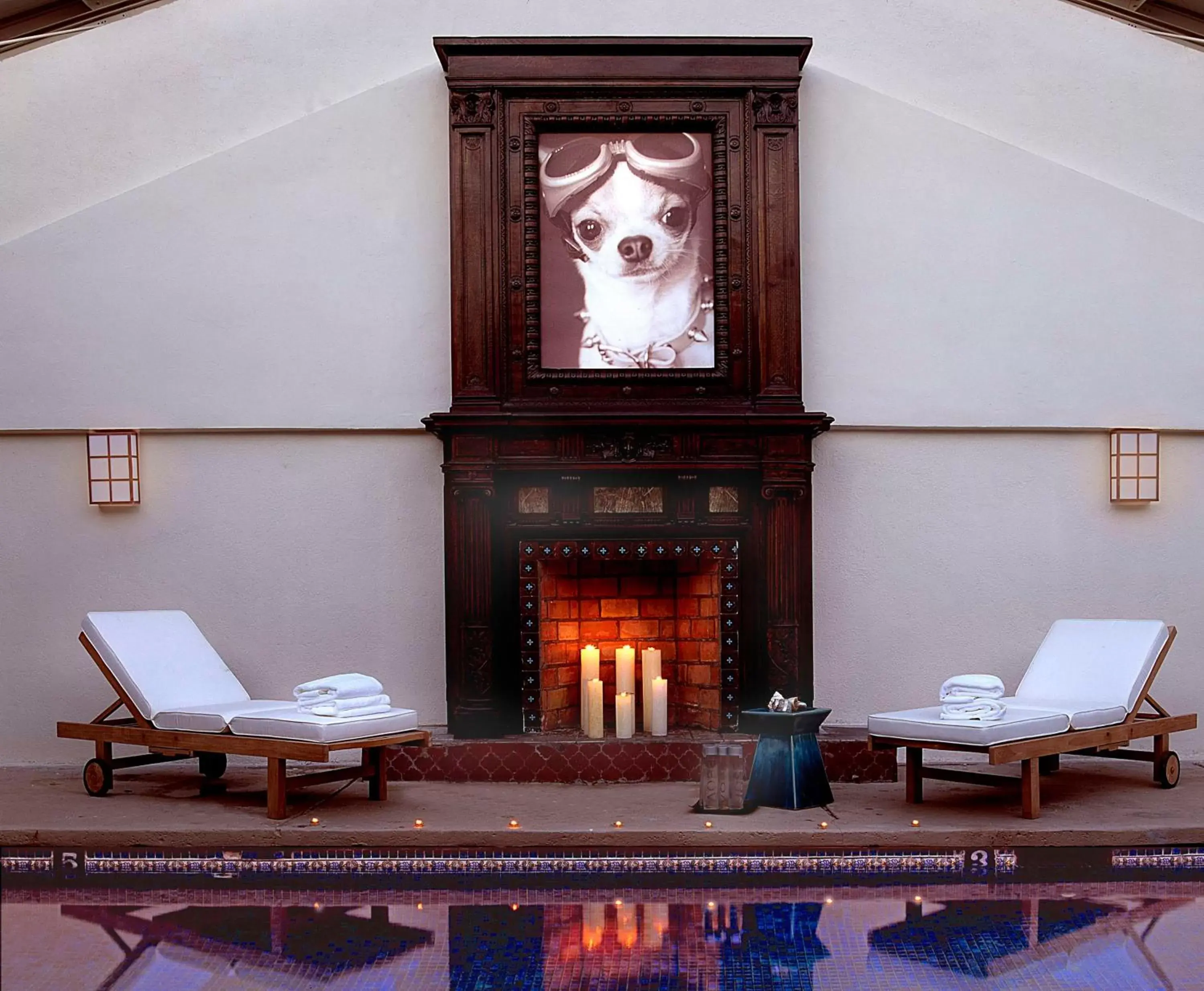 Pool view in The Belamar Hotel Manhattan Beach, Tapestry by Hilton