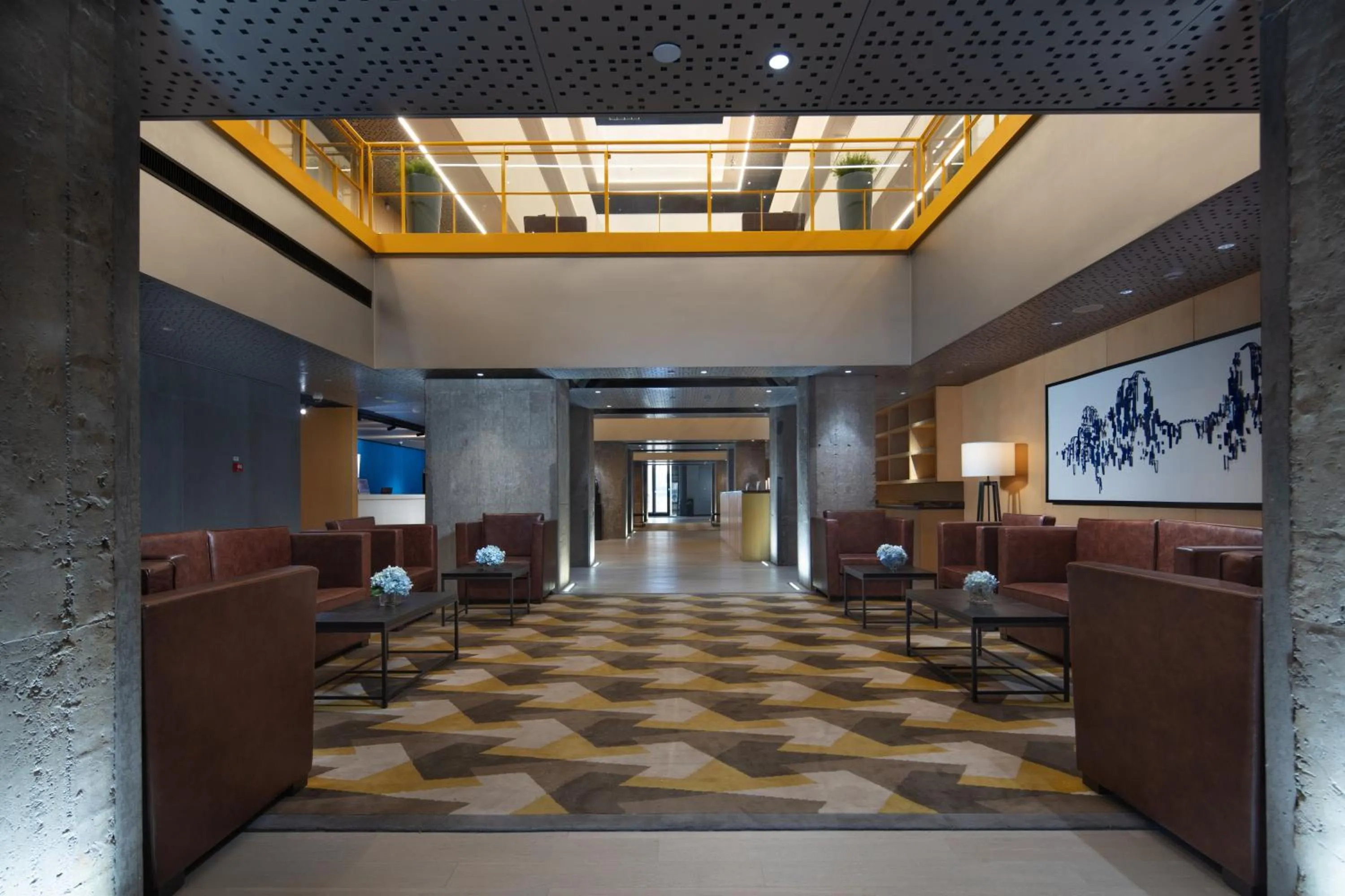 Lobby or reception in Holiday Inn Express Beijing Shijingshan Parkview by IHG