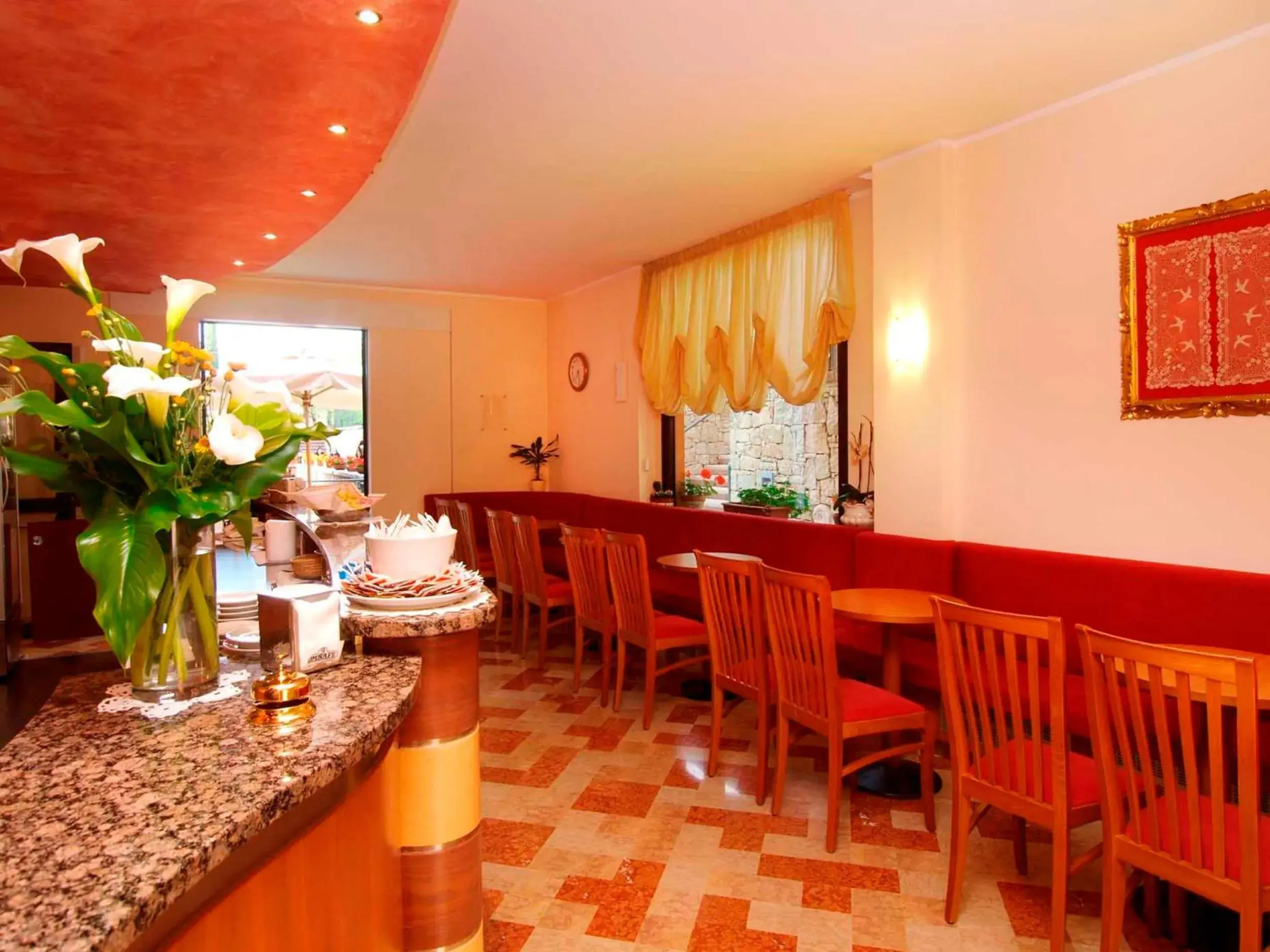 Lounge or bar, Restaurant/Places to Eat in Garda Family House