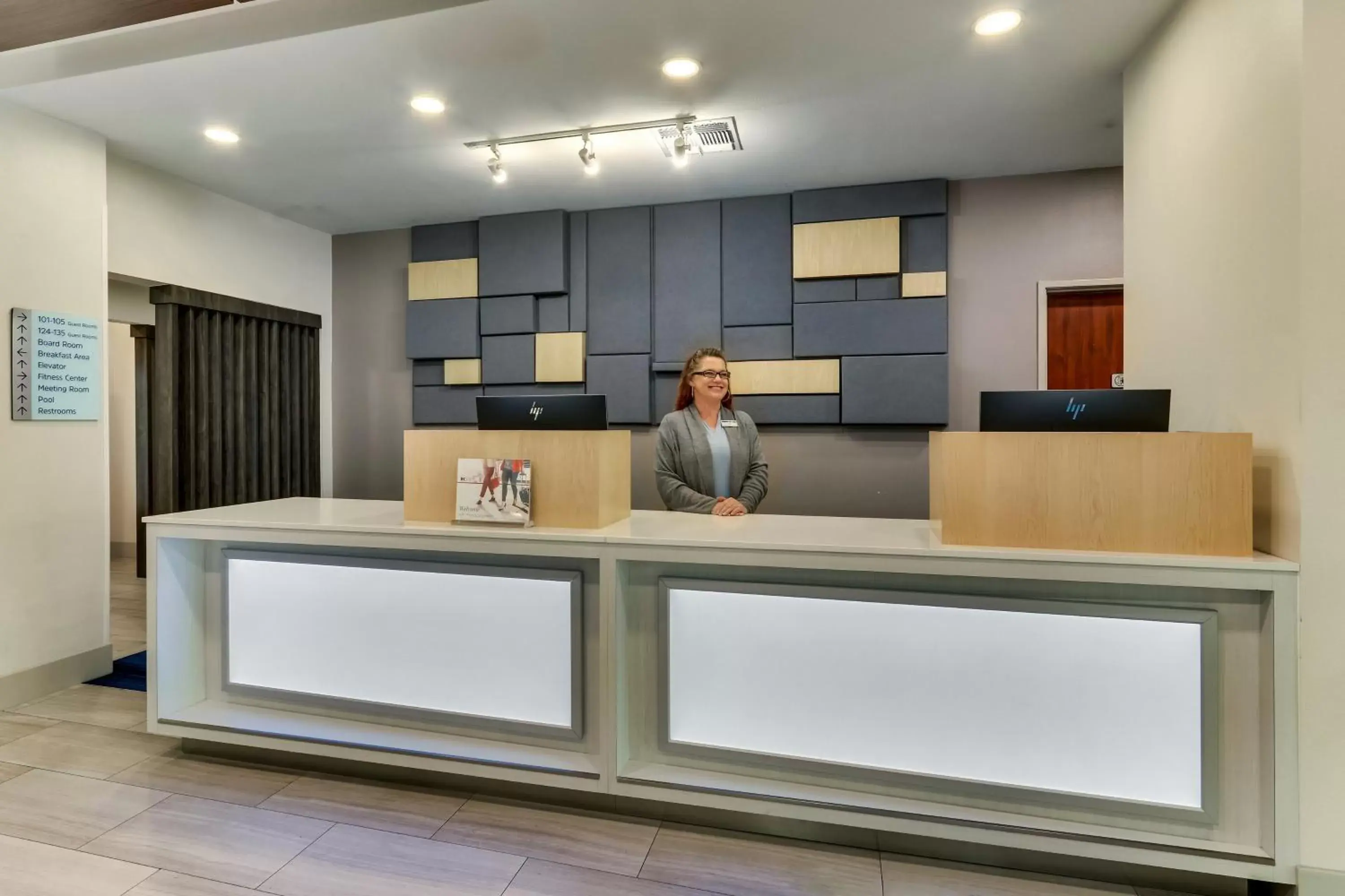 Property building, Lobby/Reception in Holiday Inn Express Hotel & Suites Waxahachie, an IHG Hotel