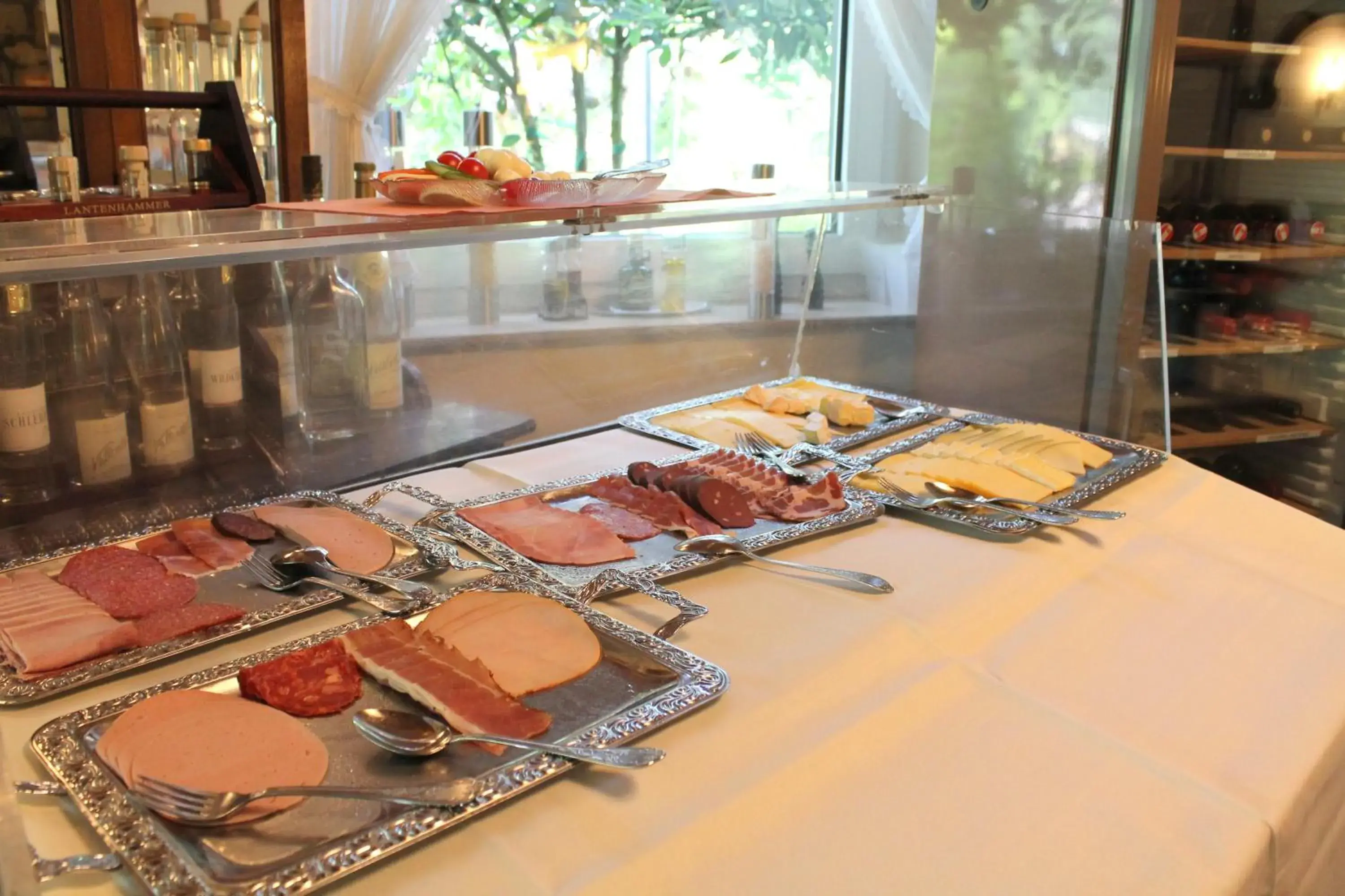 Buffet breakfast, Food in Hotel und Restaurant Eurohof