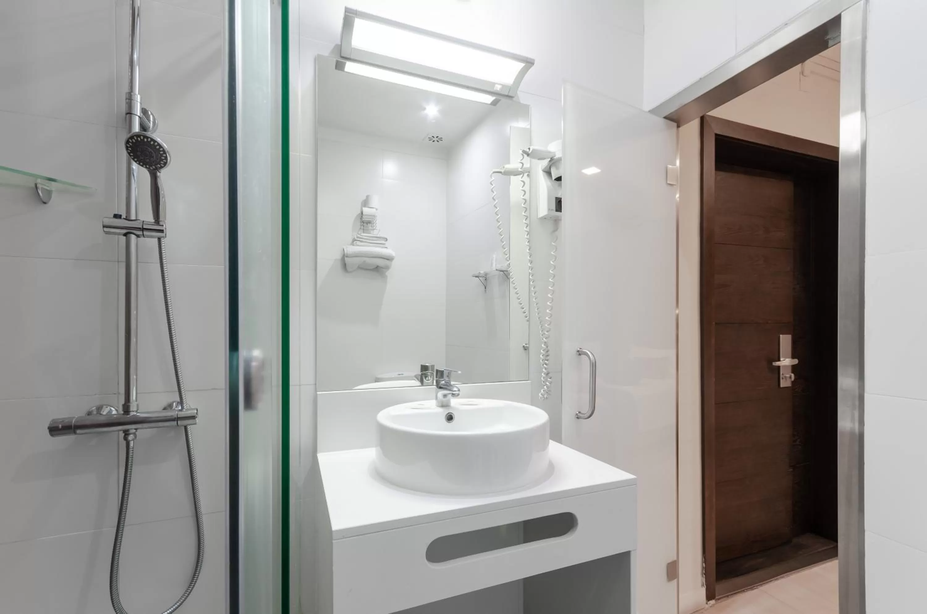 Shower in Hotel INN Rossio