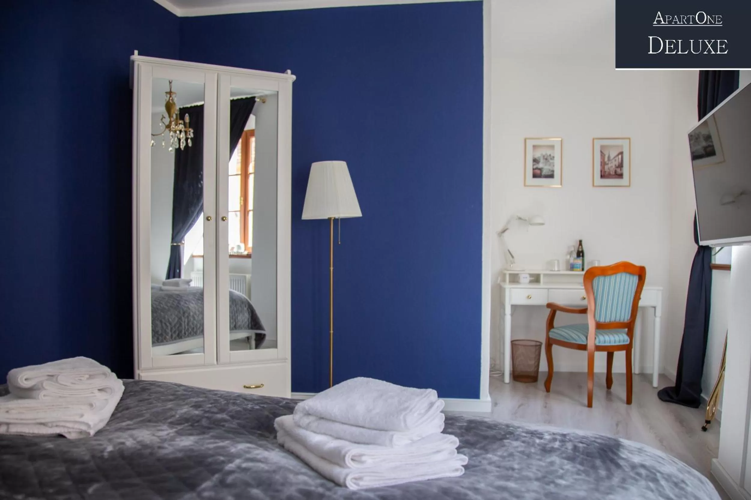 Bed in ApartOne Altstadt-Hotel