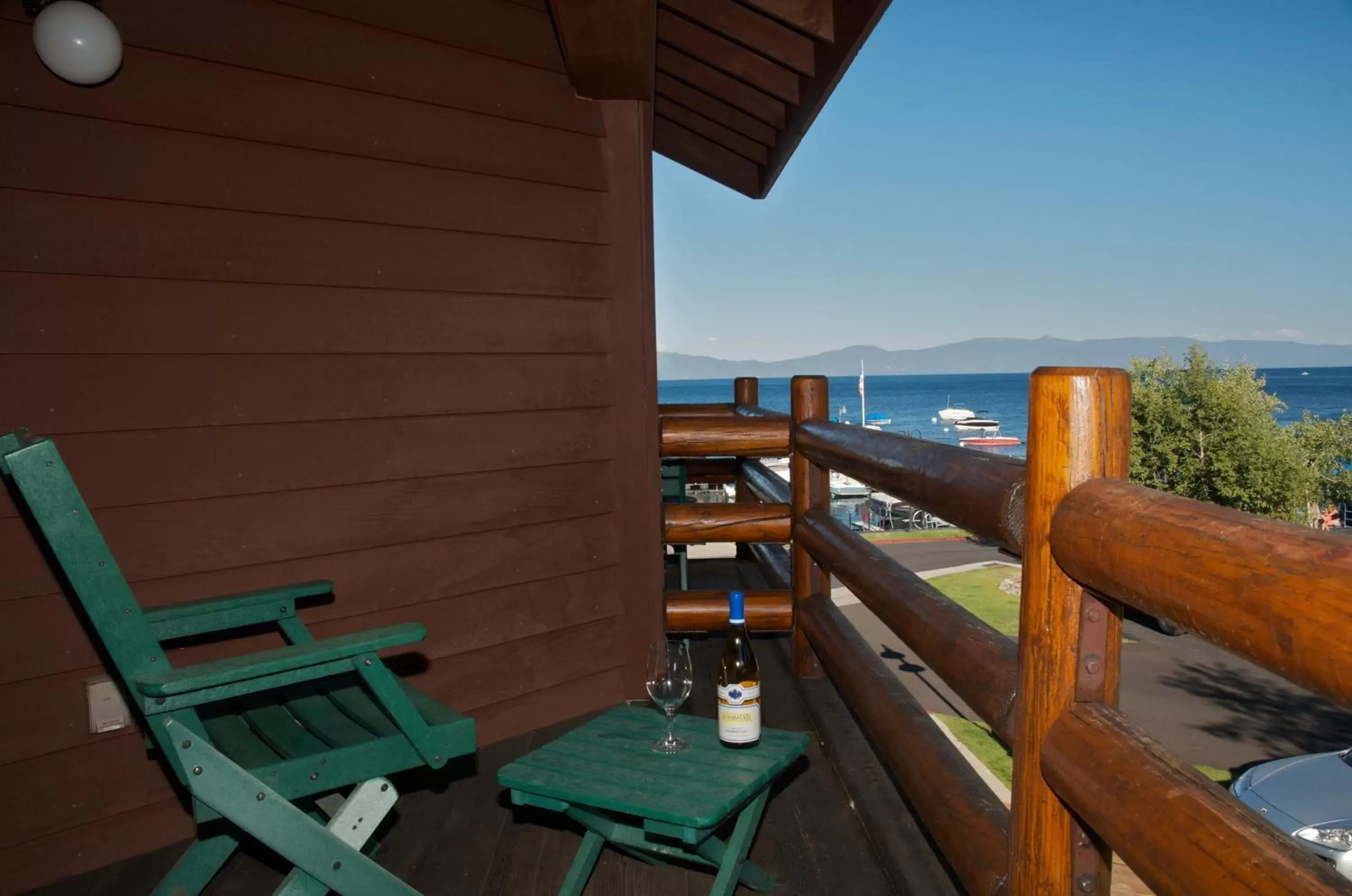 Balcony/Terrace in Sunnyside Resort And Lodge