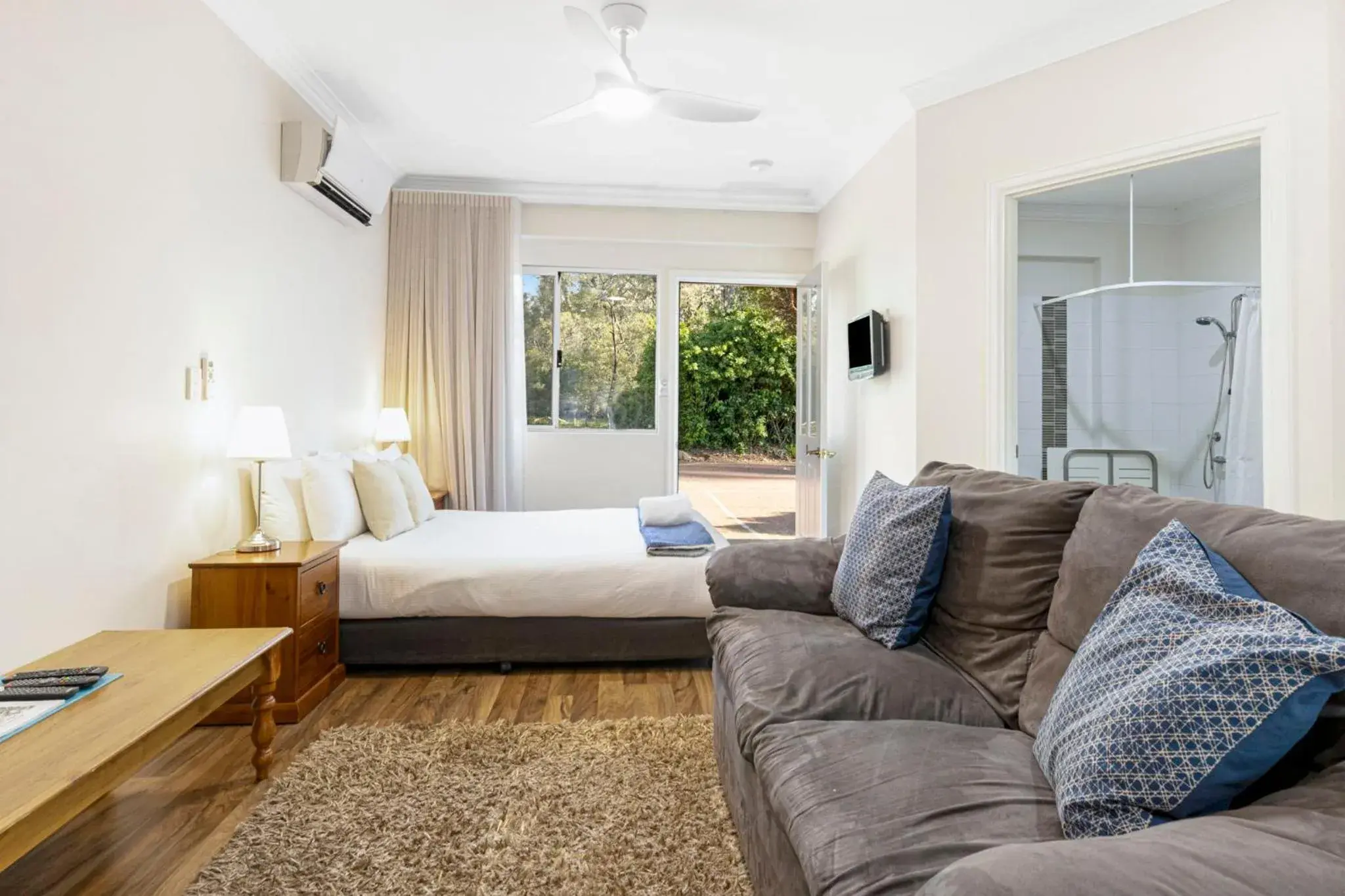 Inn The Tuarts Guest Lodge Busselton Accommodation - Adults Only