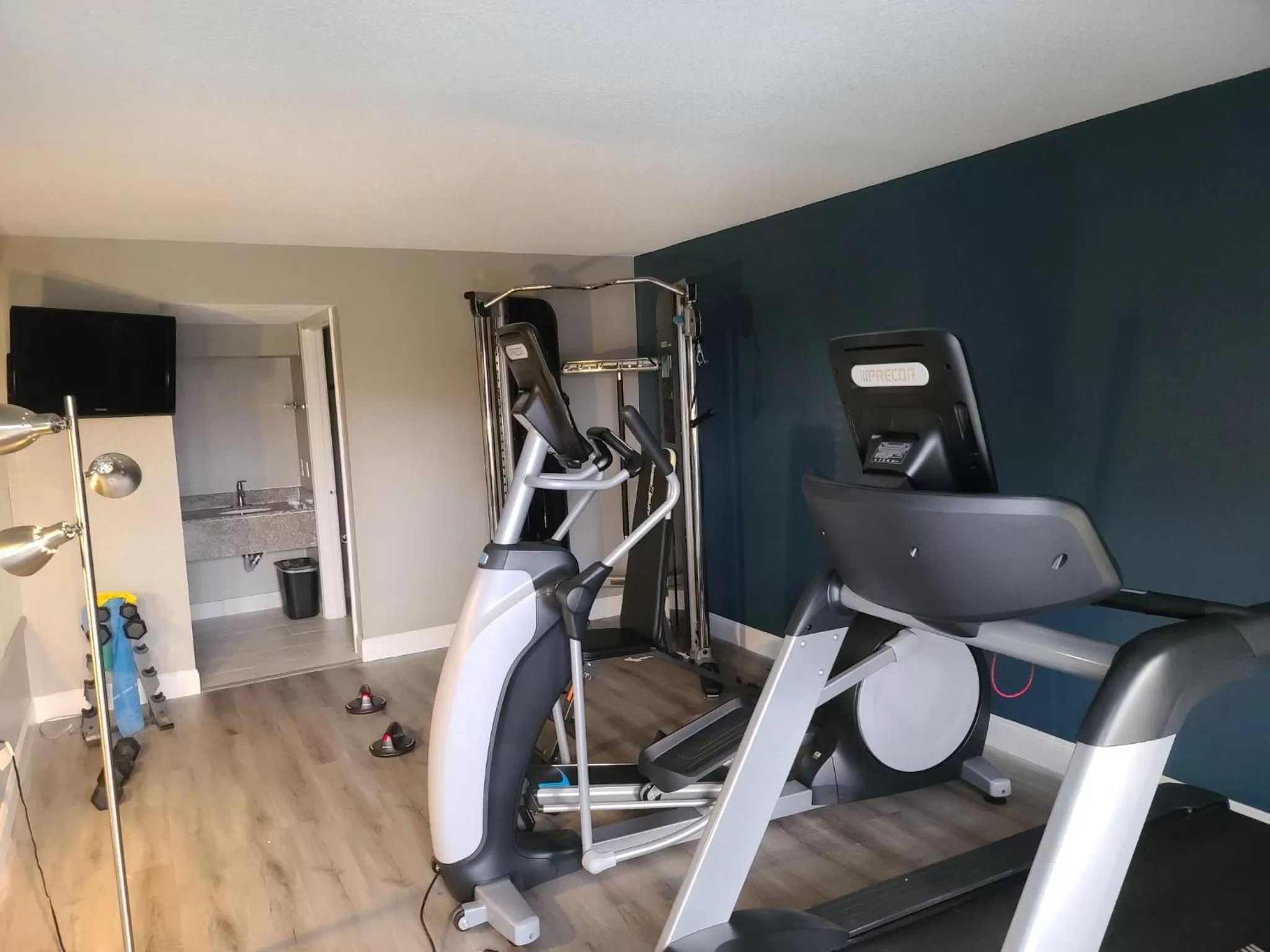 Fitness centre/facilities in Baymont by Wyndham Marianna