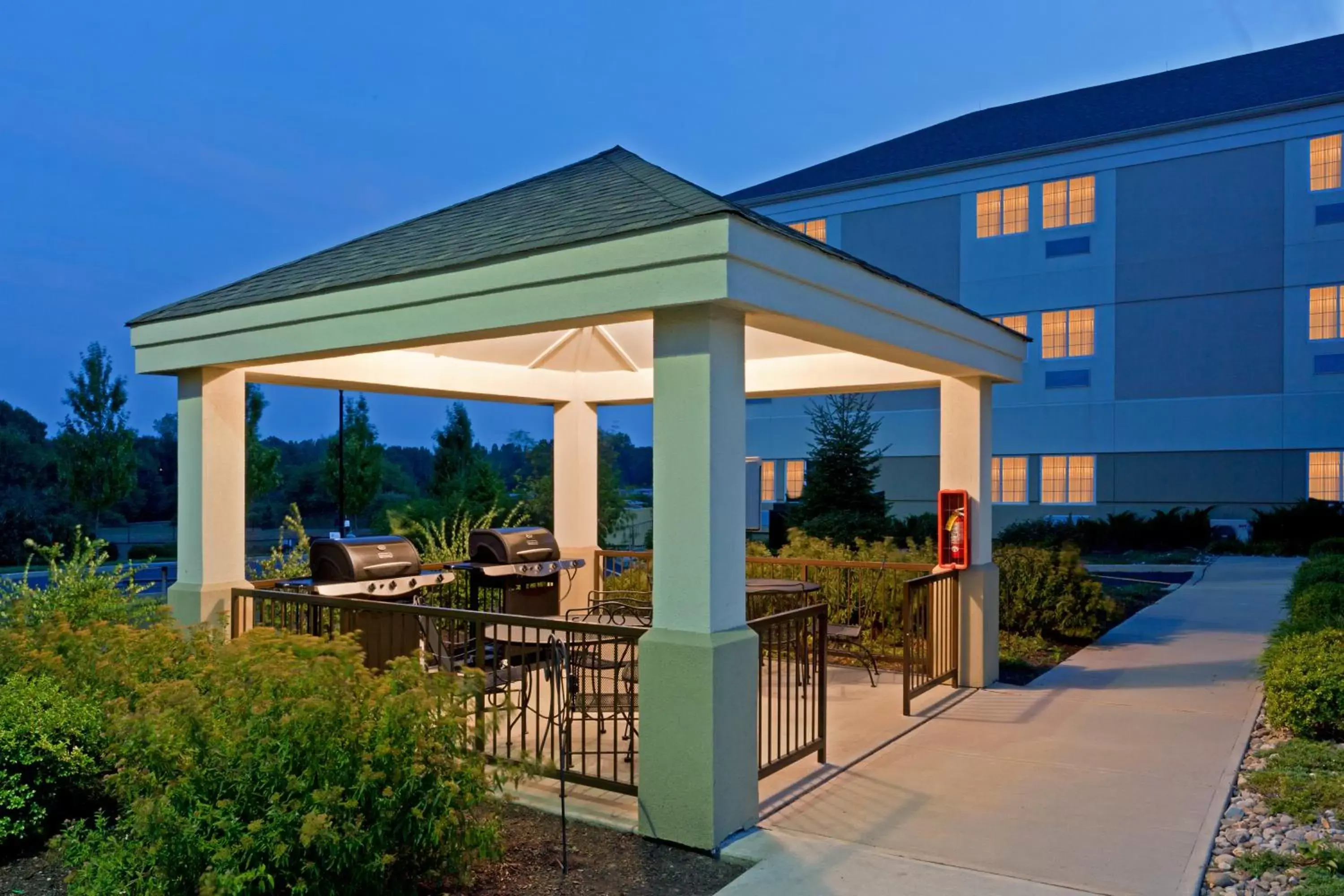 Lobby or reception in Candlewood Suites Bordentown-Trenton, an IHG Hotel