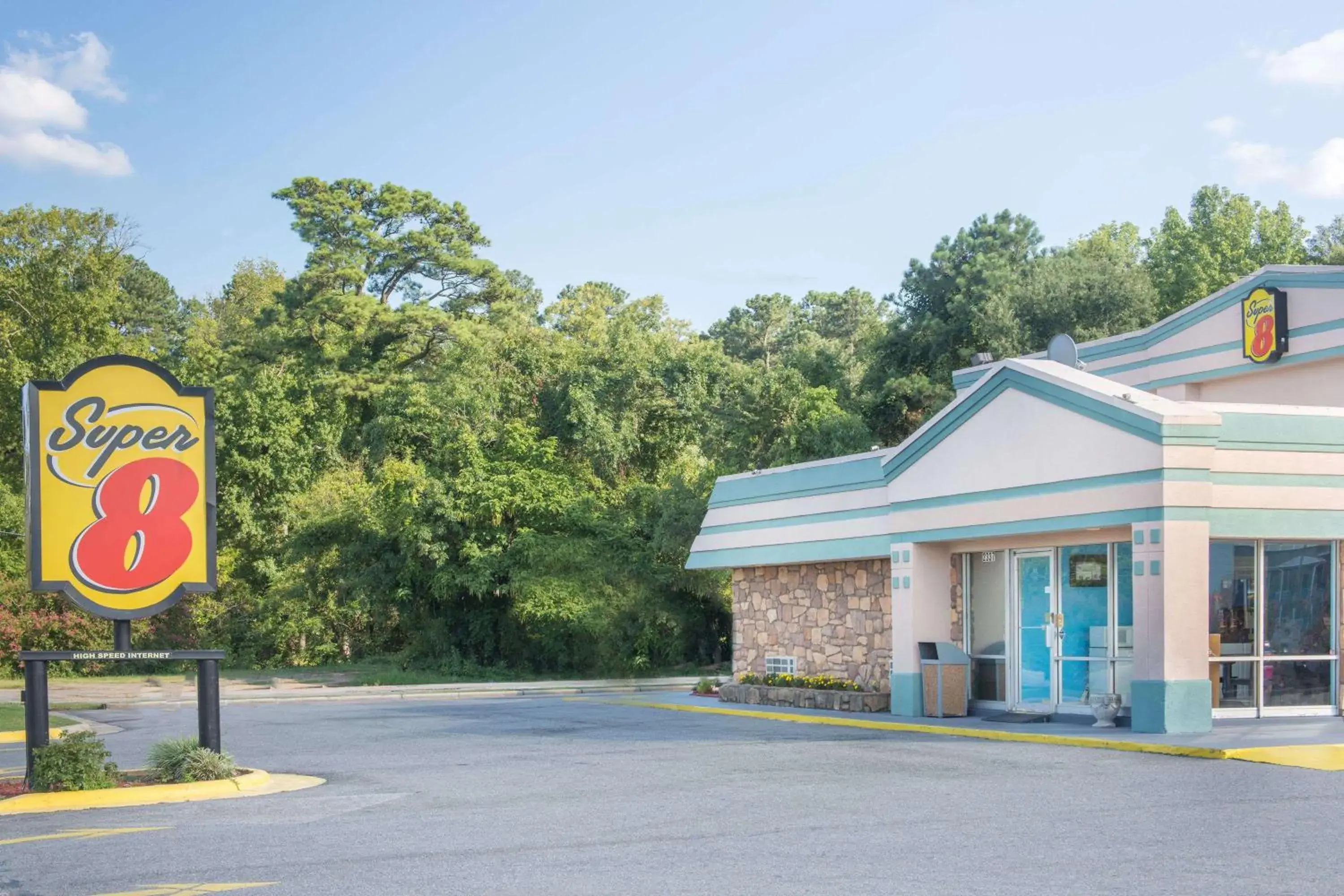Property building in Super 8 by Wyndham Durham/University Area NC