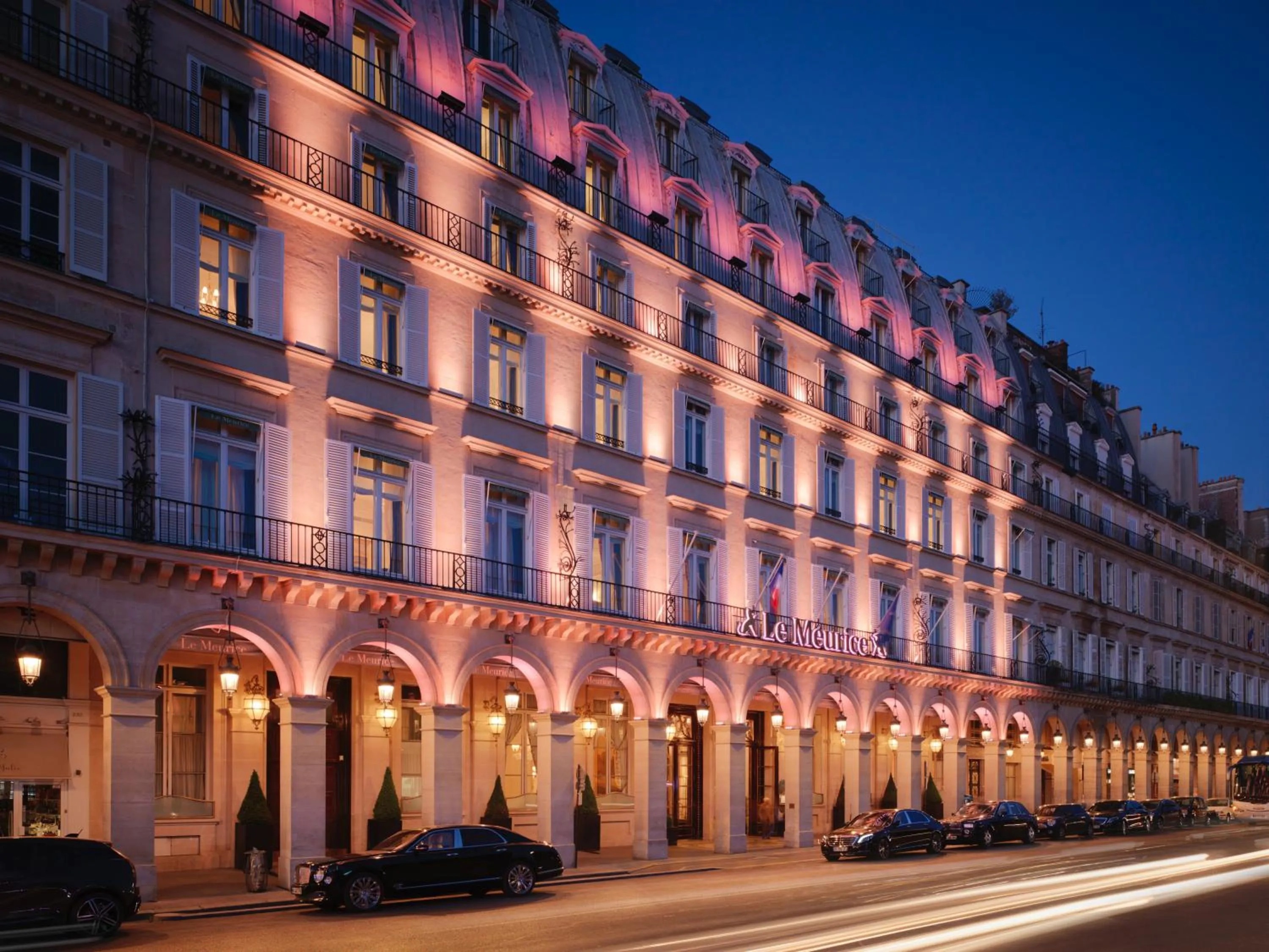 Facade/entrance in Le Meurice – Dorchester Collection
