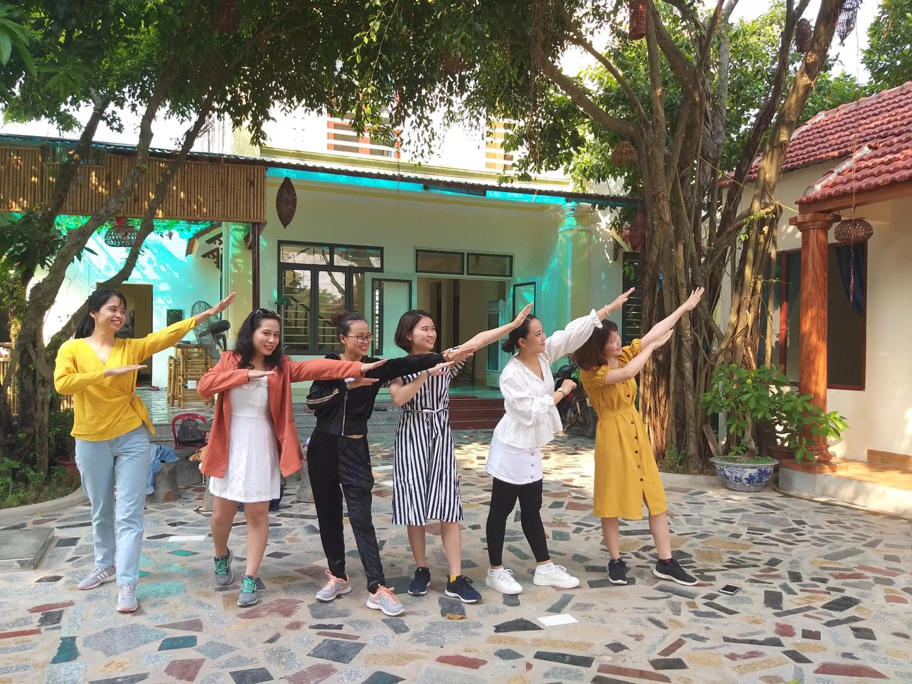 Hang Mua Central Homestay