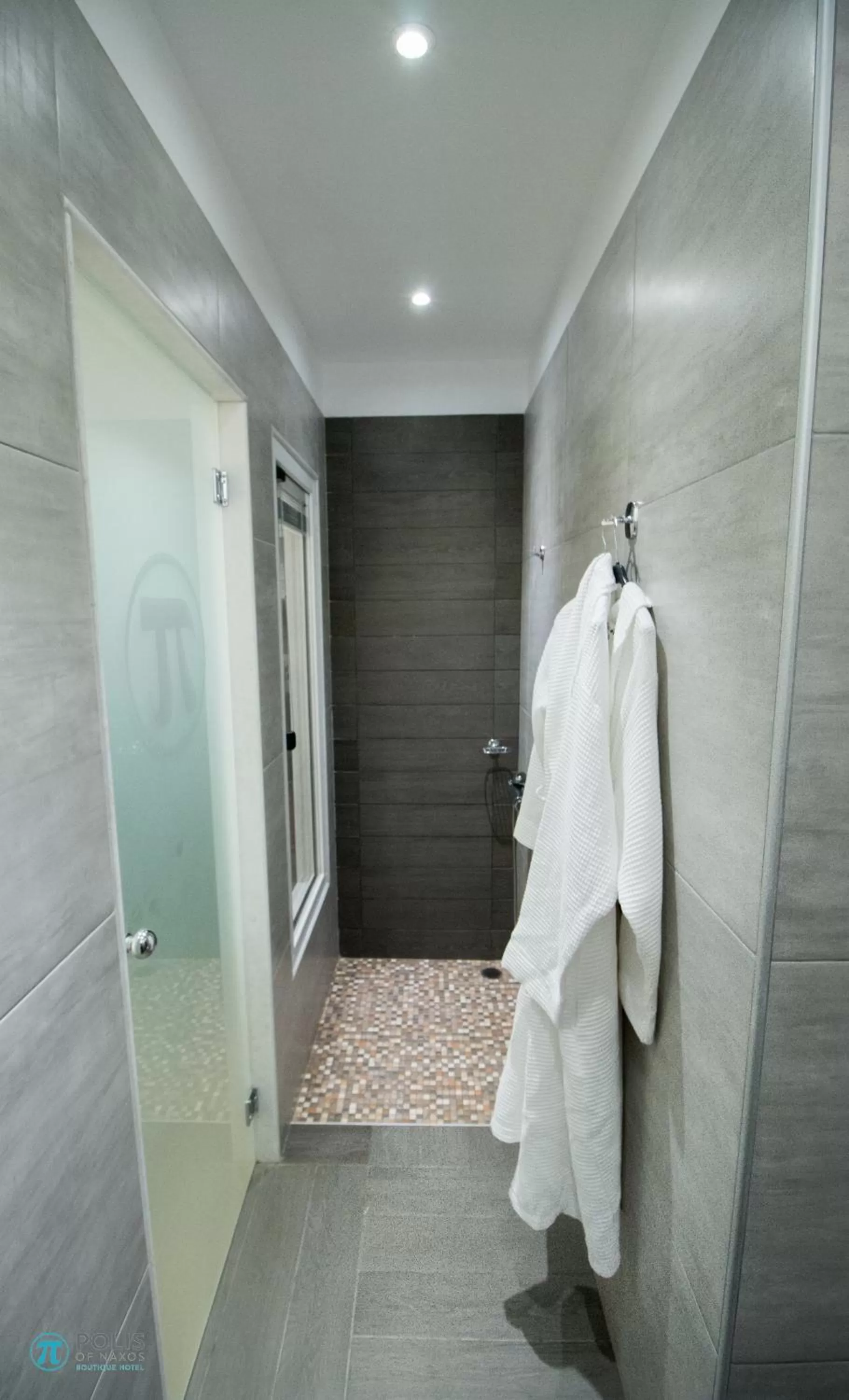 Bathroom in Polis of Naxos