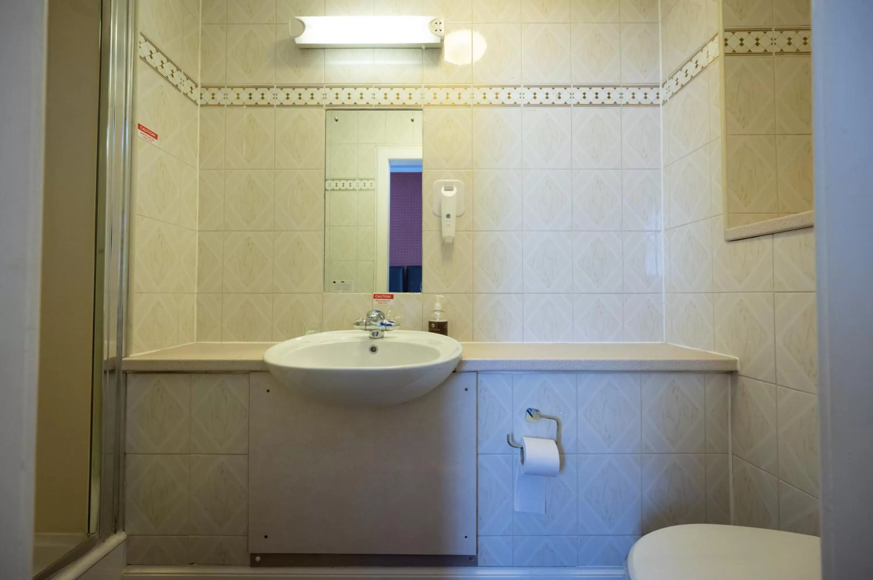 Edinburgh Whisky House Hotel