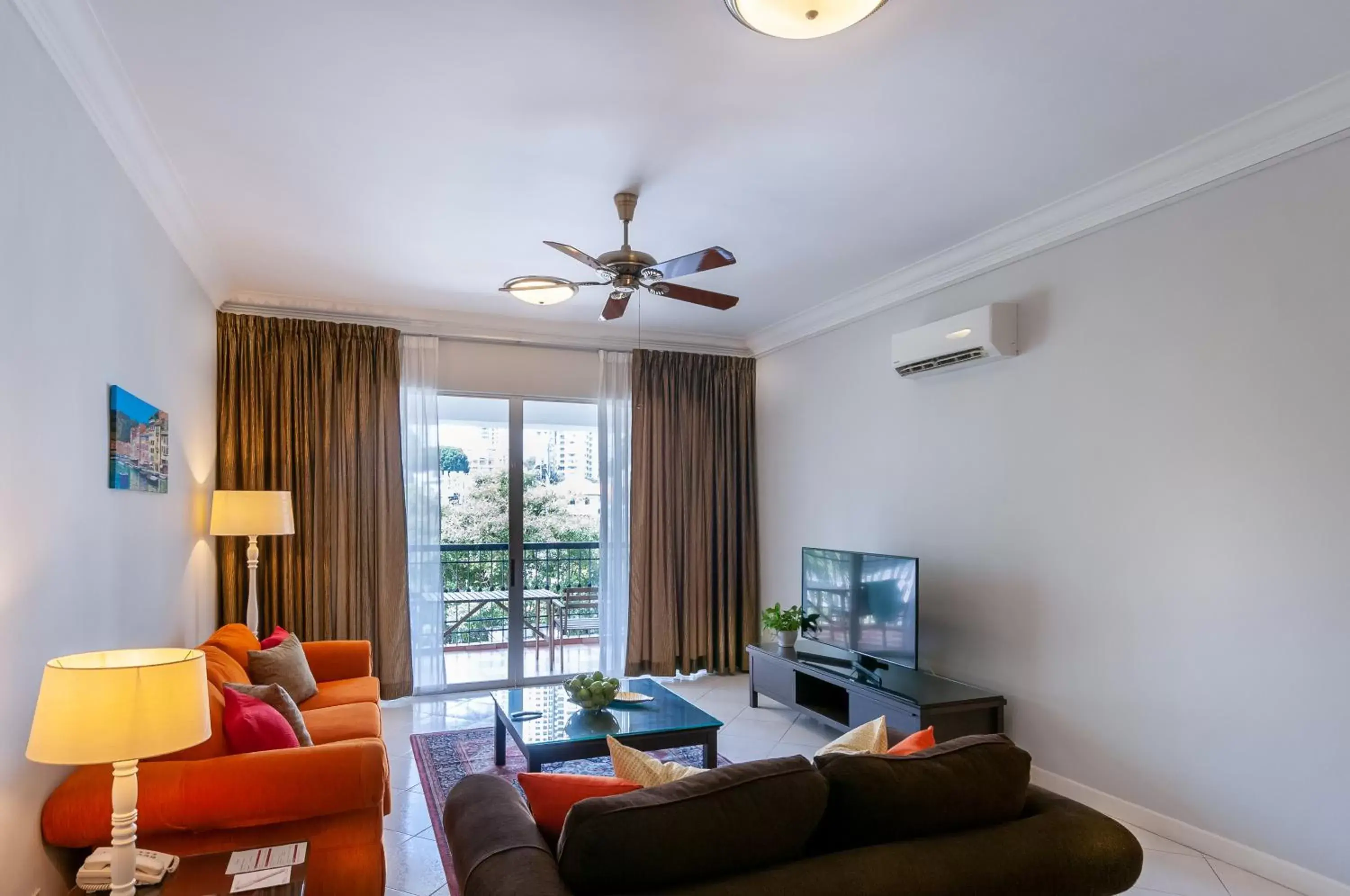 Balcony/Terrace, Seating Area in Wedgewood Residences