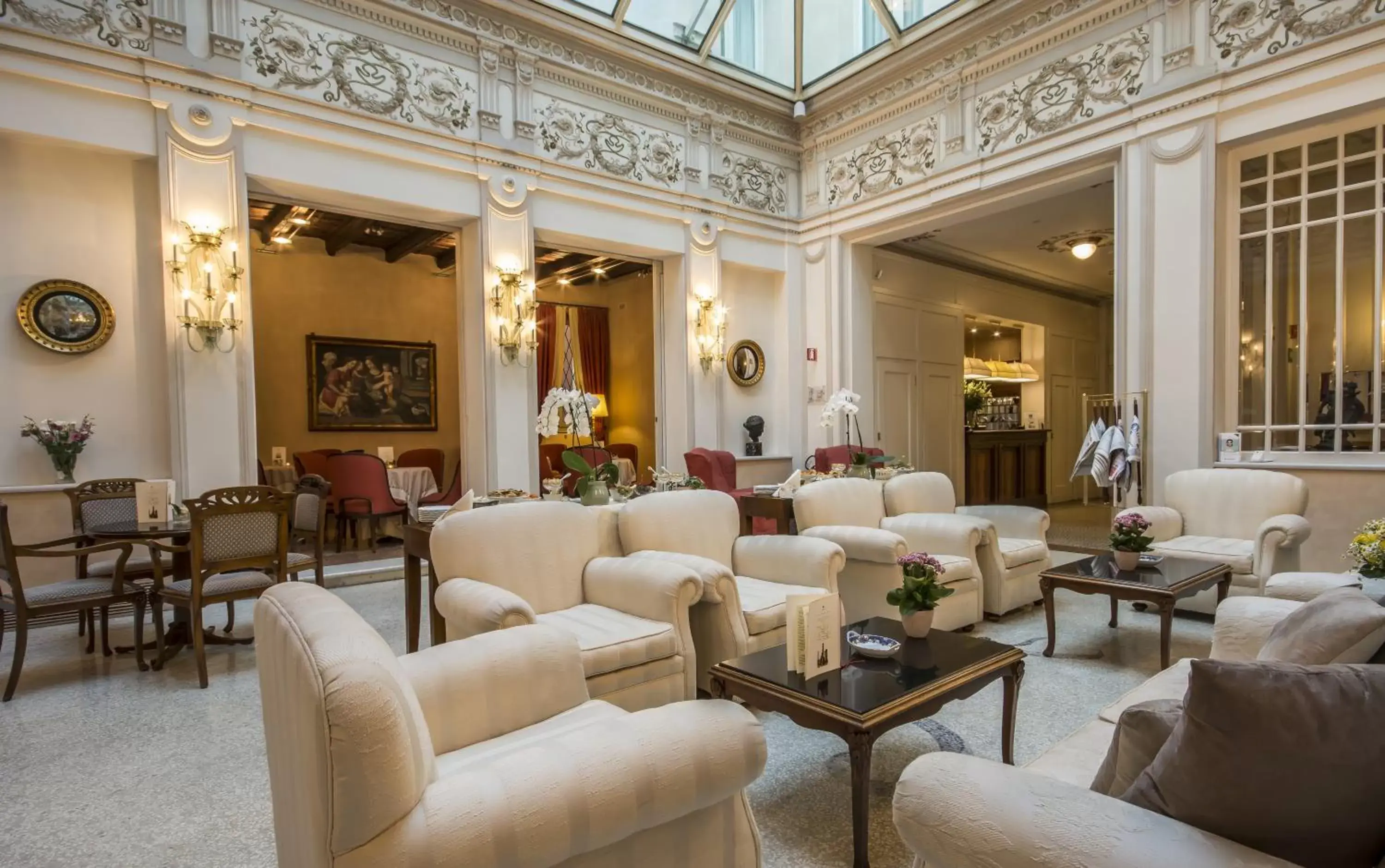 Lobby or reception in Hotel Corona d'Oro