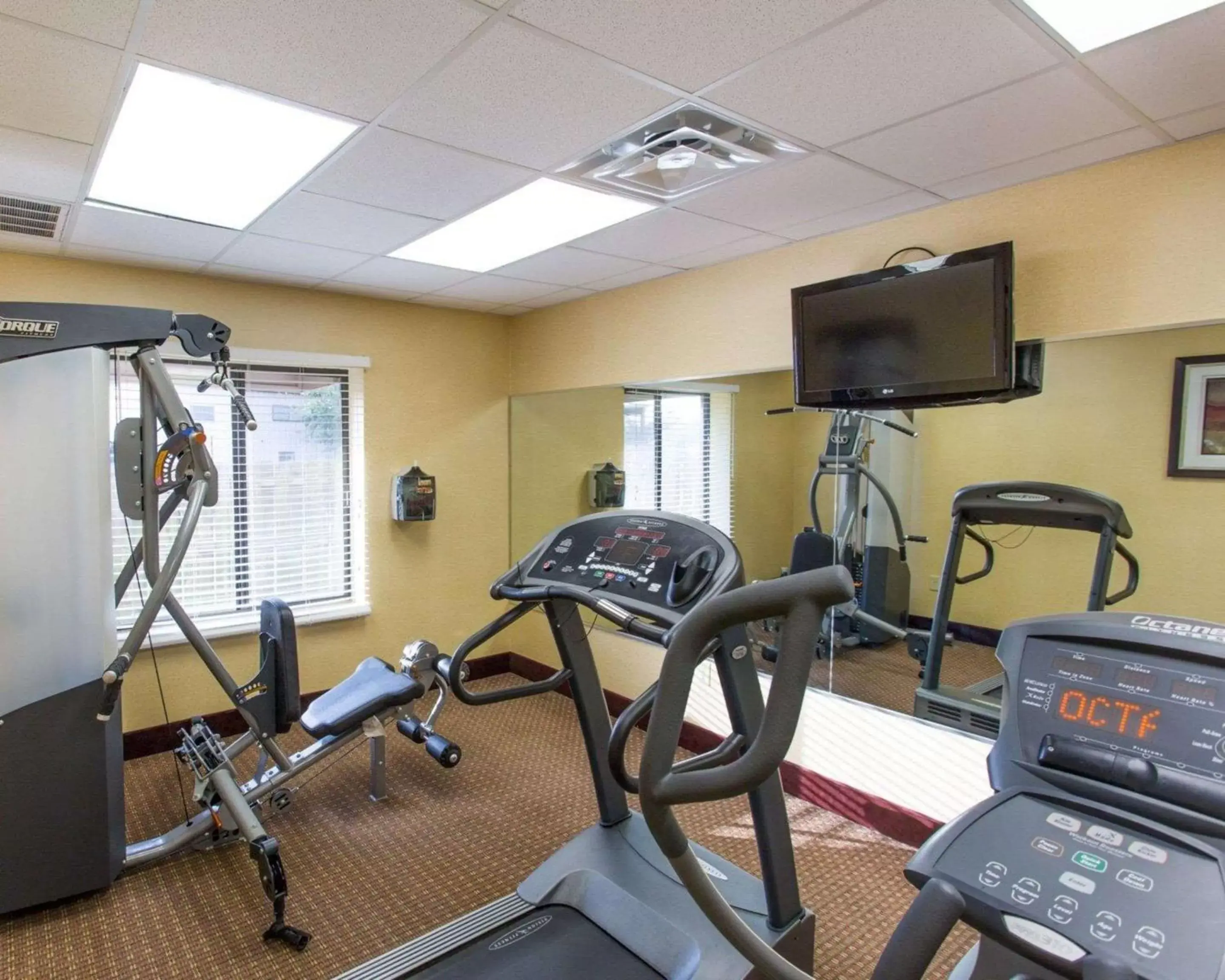 Fitness centre/facilities, Fitness Center/Facilities in Comfort Inn New Orleans Airport South