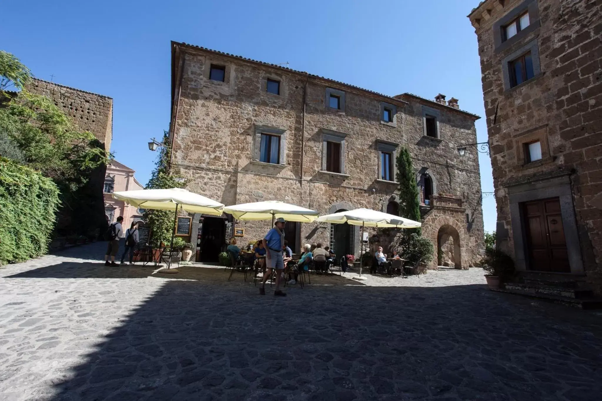 Breakfast, Property Building in Vinto House Civita