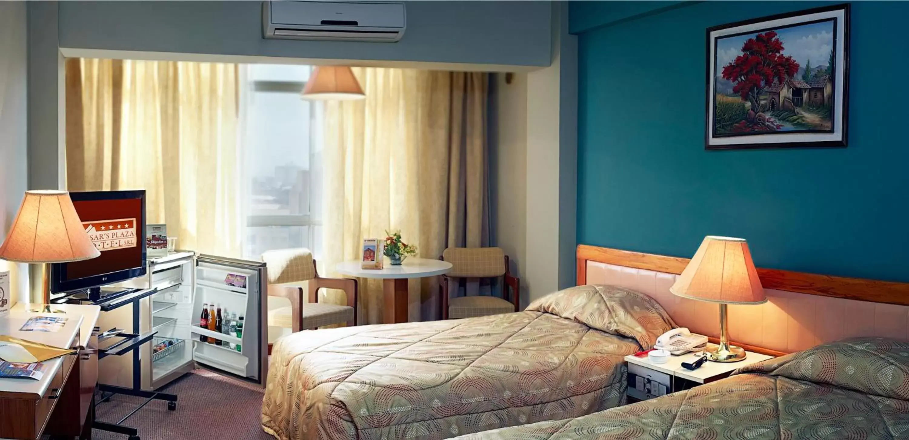 City view, Bed in Cesar's Plaza Hotel City view, Bed in Cesar's Plaza Hotel