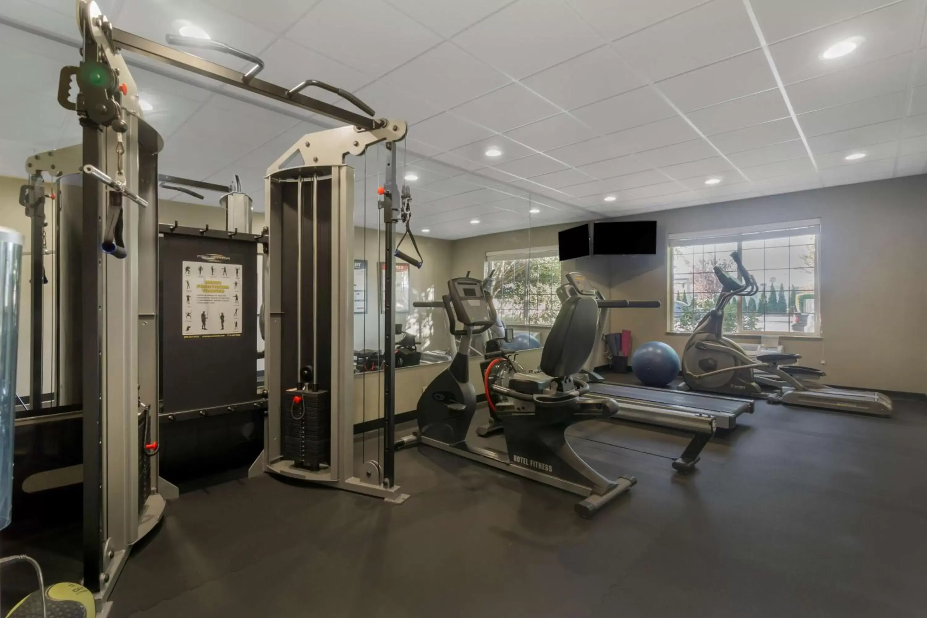 Spa and wellness centre/facilities, Fitness Center/Facilities in Best Western Plus Park Place Inn & Suites