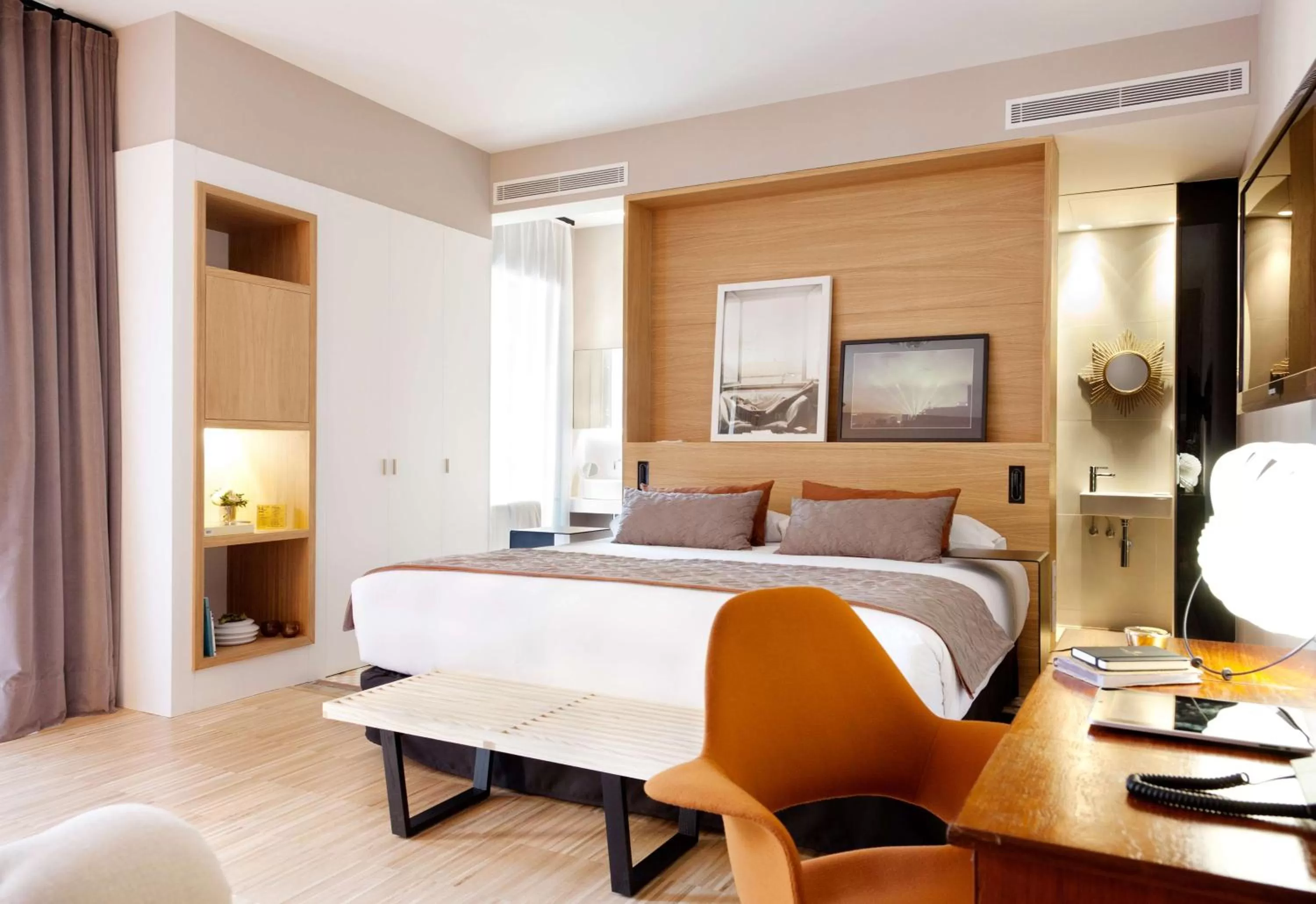 Bedroom, Bed in Alexandra Barcelona Hotel, Curio Collection by Hilton