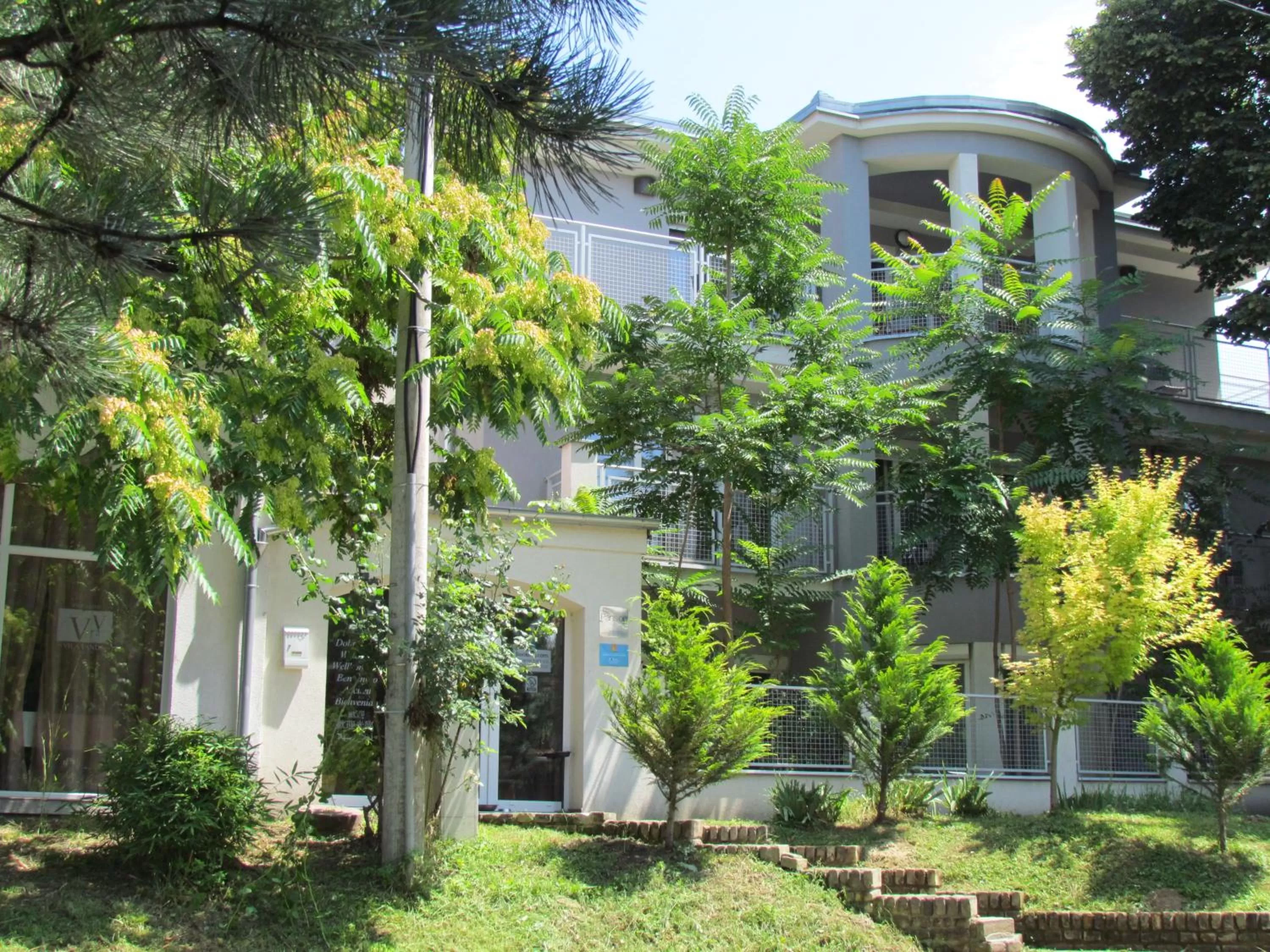 Facade/entrance in Vila Vanda Vukovar