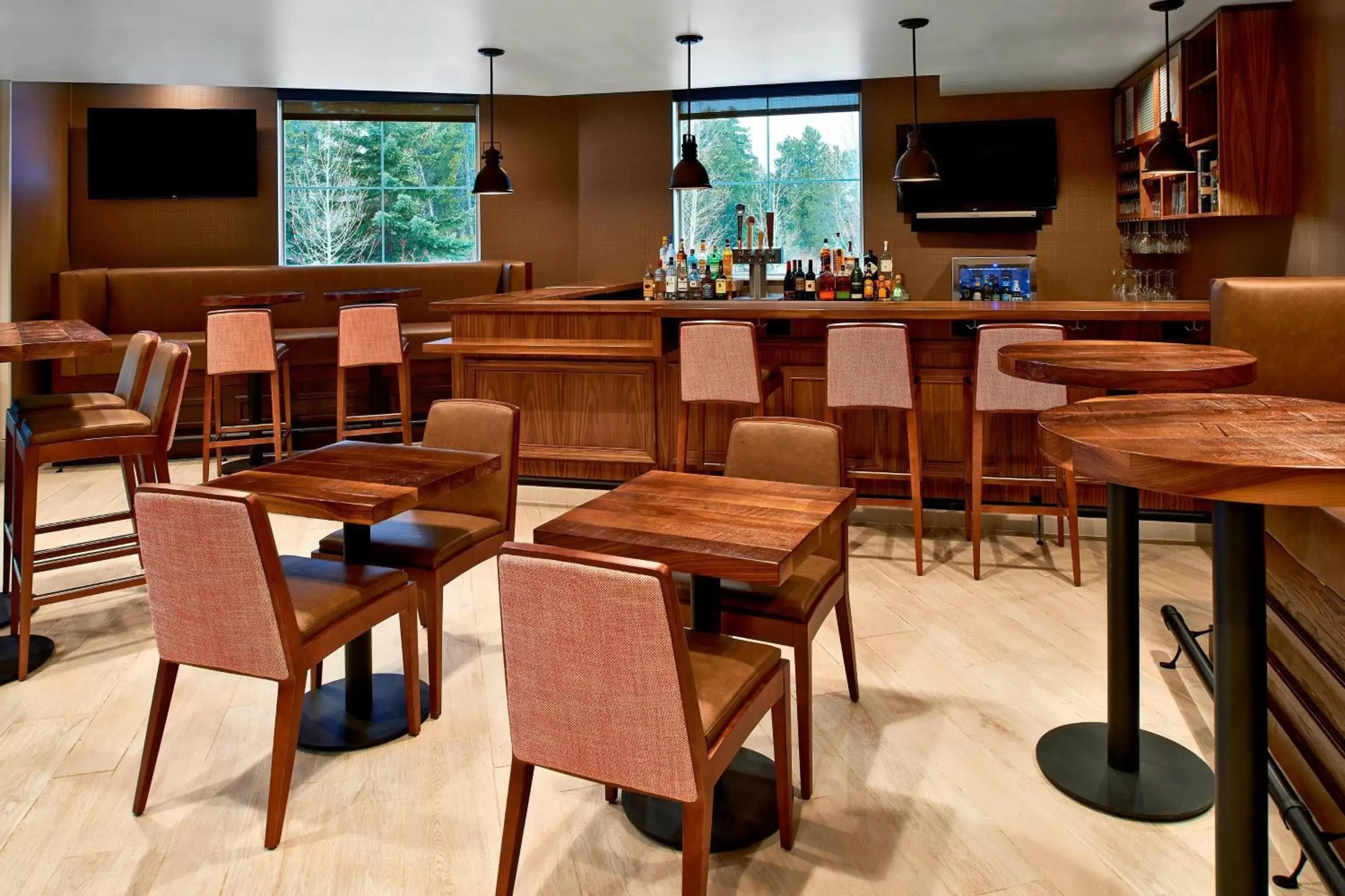 Lounge or bar, Restaurant/Places to Eat in Residence Inn by Marriott Breckenridge