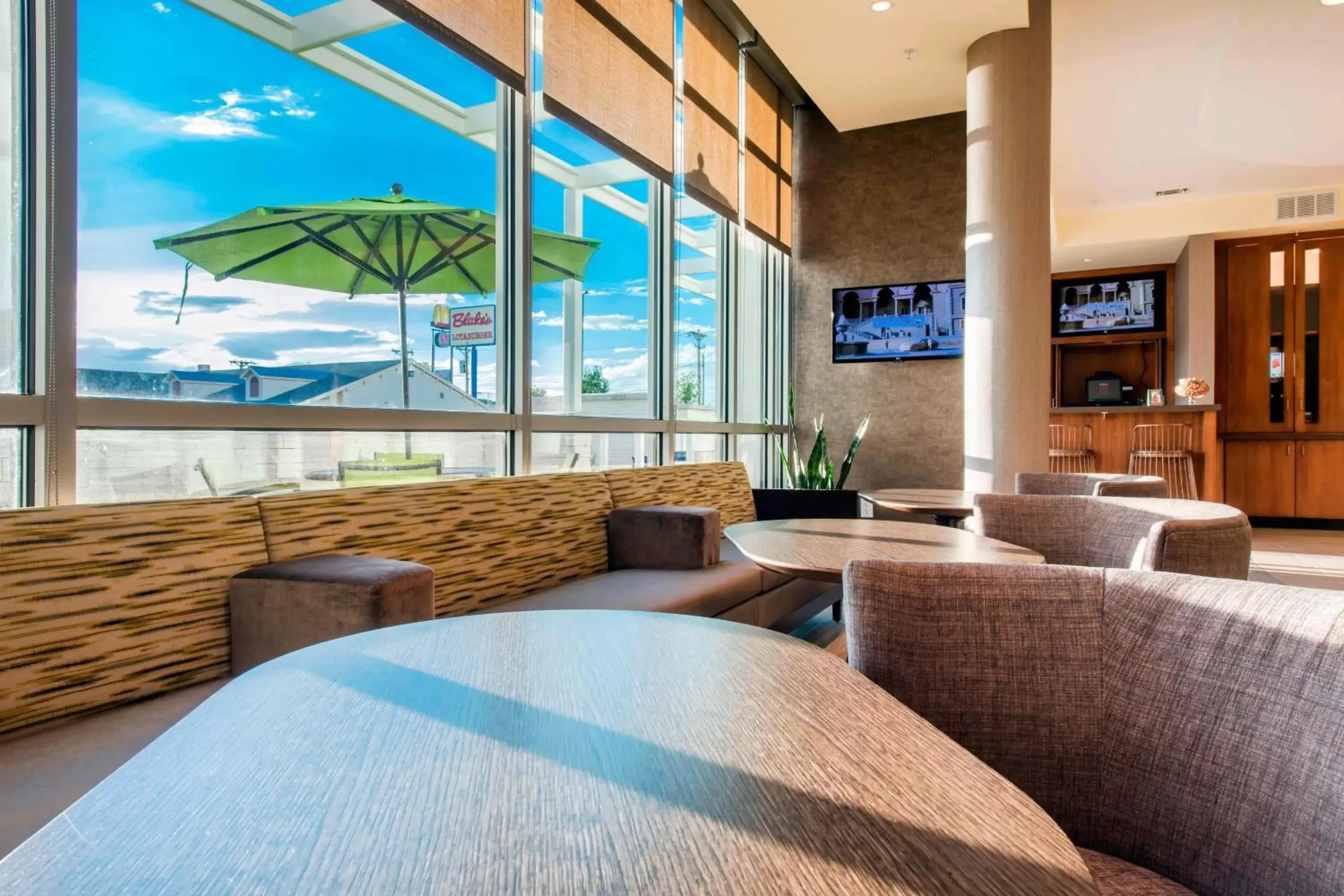 Lobby or reception in SpringHill Suites by Marriott Gallup