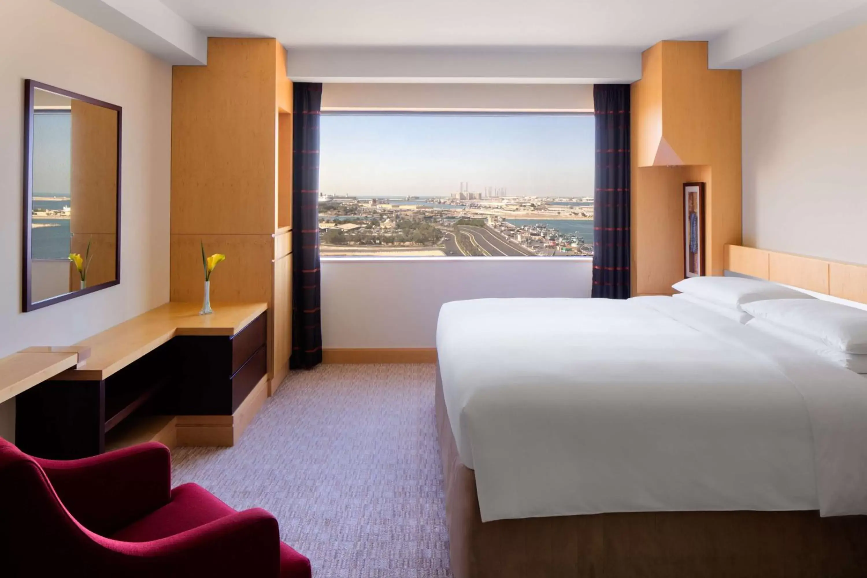 Photo of the whole room in Hyatt Regency Dubai - Corniche