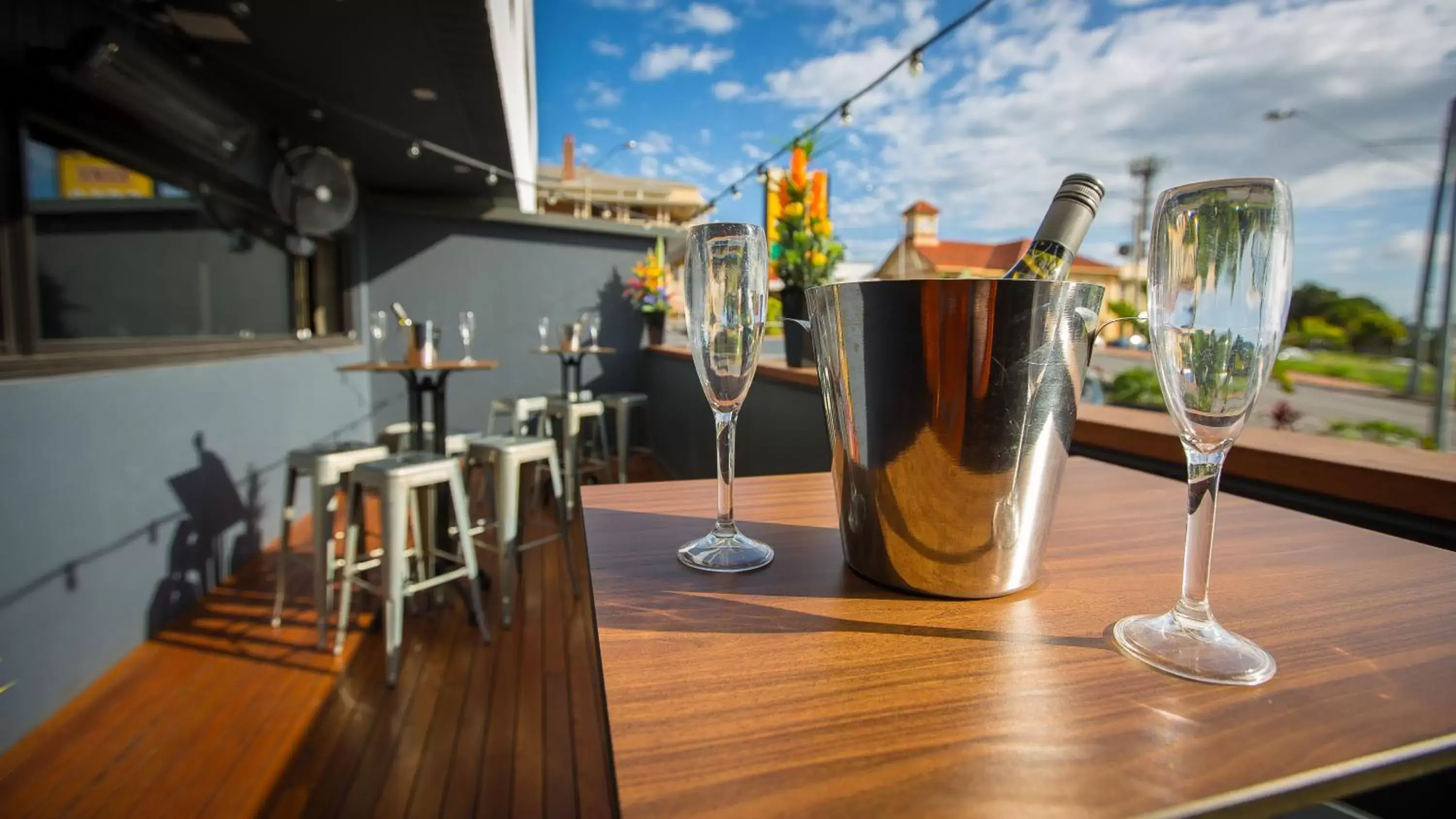 Lounge or bar in Gladstone Reef Hotel Motel