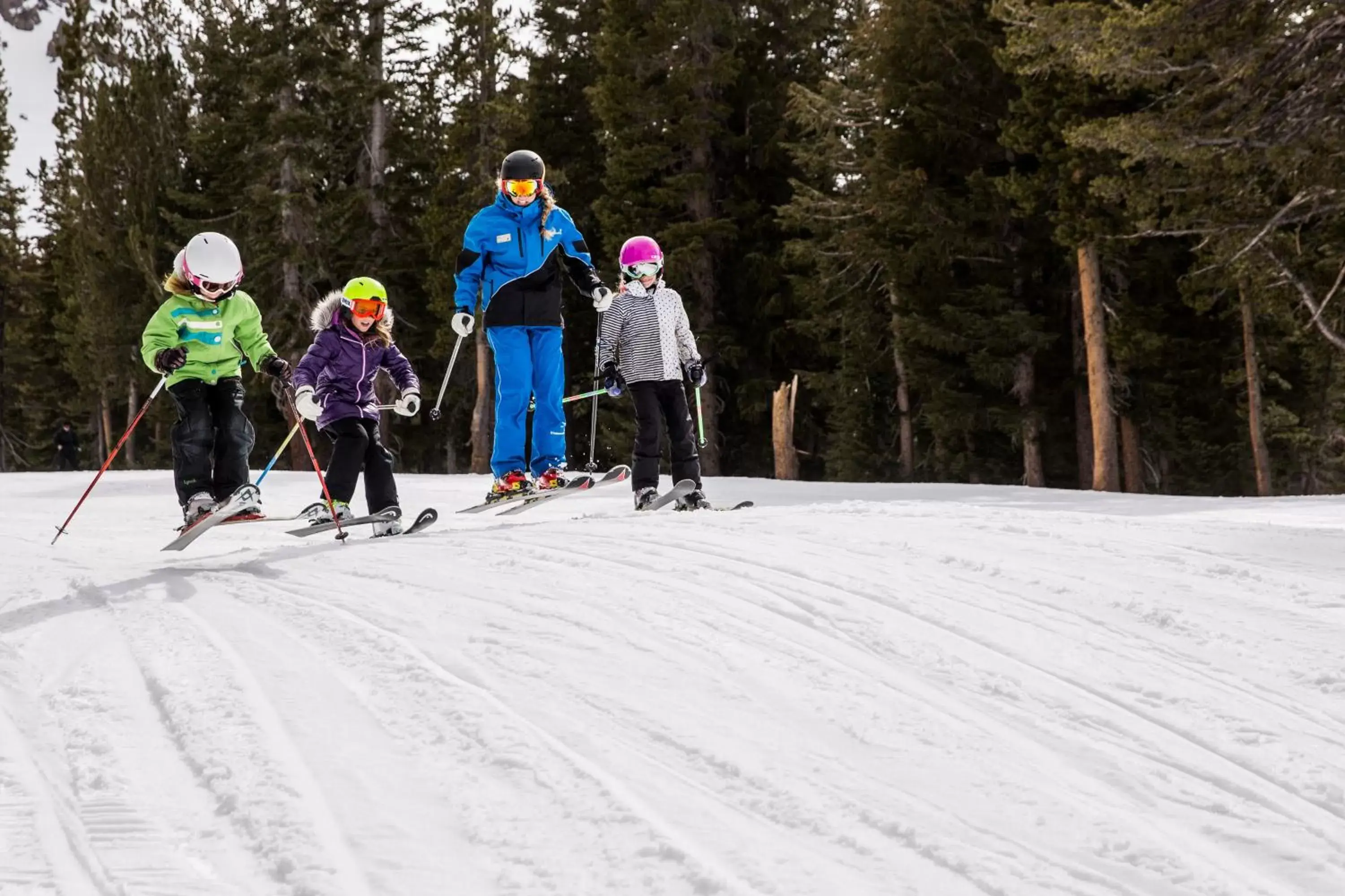 Ski School, Winter in Mammoth Mountain Inn