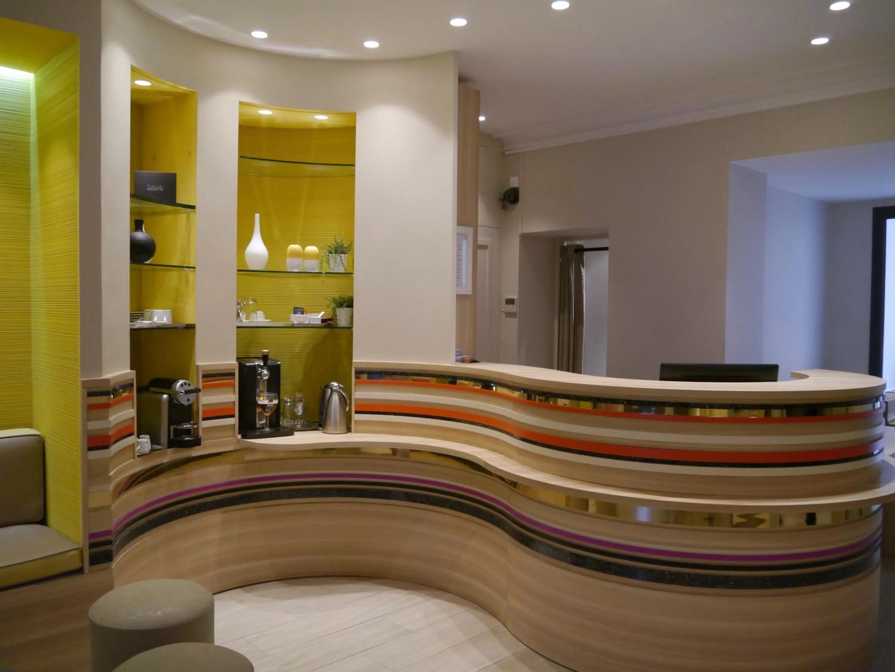 Lobby or reception in Hotel Berne Opera