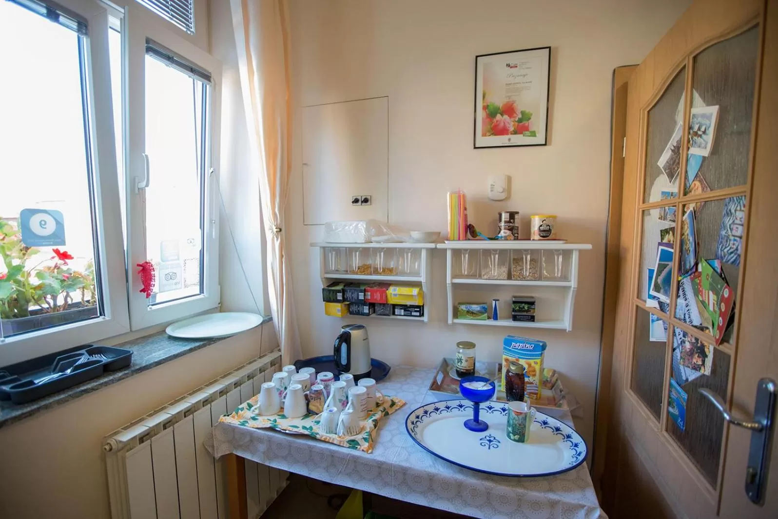 Coffee/tea facilities in Hostel Sonce