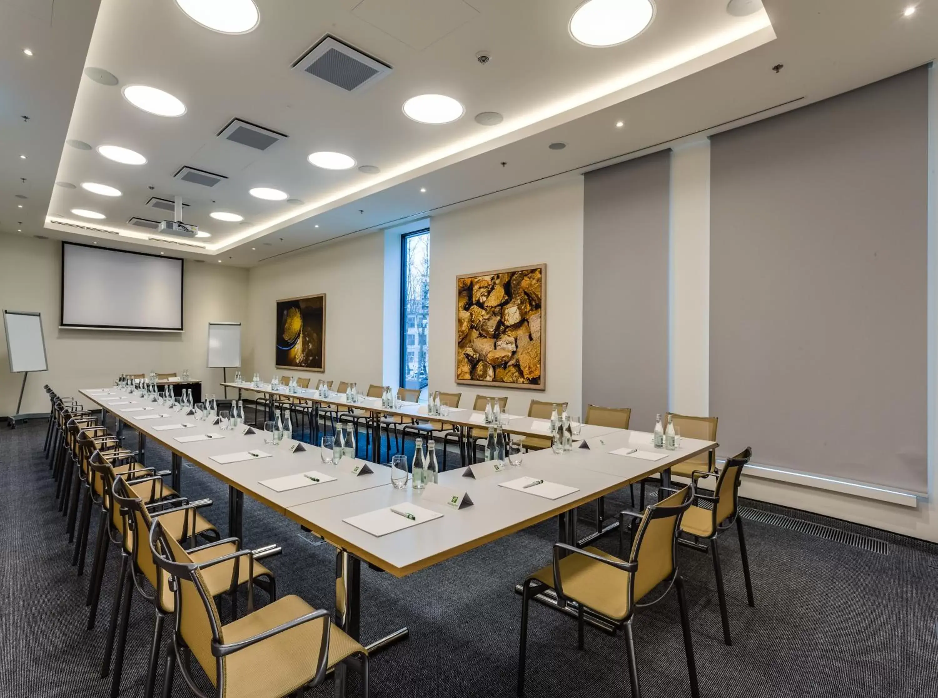 Meeting/conference room in Holiday Inn - Warsaw City Centre, an IHG Hotel