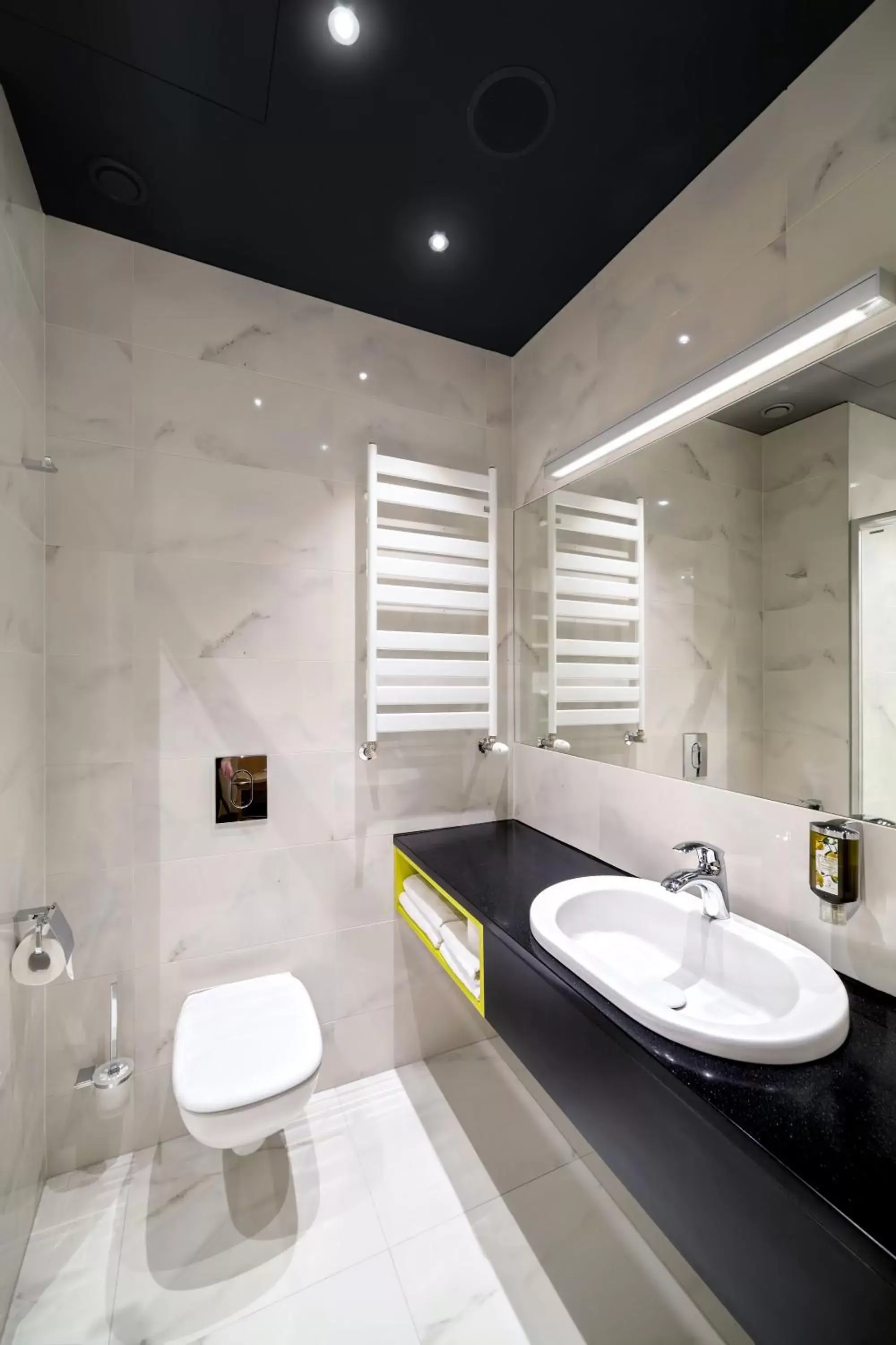 Double Room - single occupancy in Słoneczny Zdrój Medical Spa & Wellness Double Room - single occupancy in Słoneczny Zdrój Medical Spa & Wellness