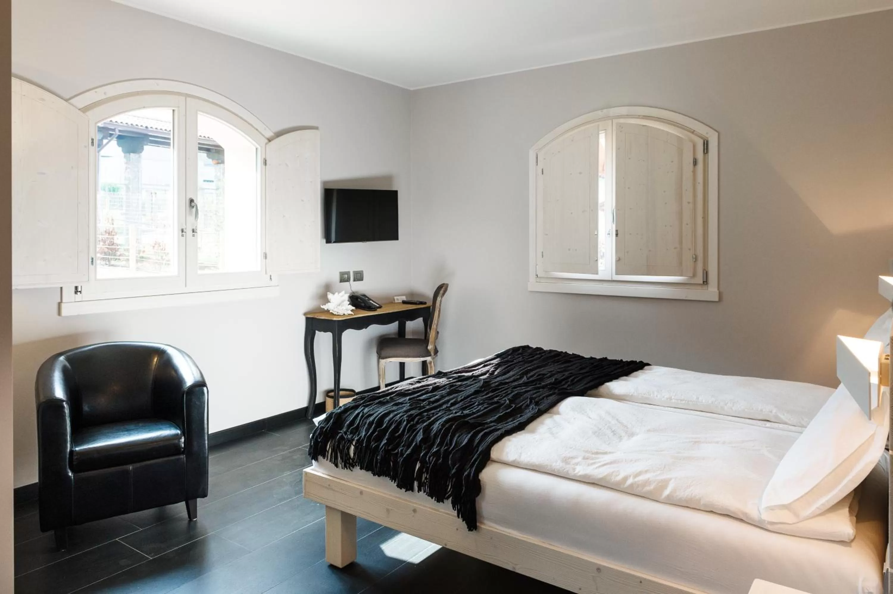 Photo of the whole room, Bed in Bianco Hotel