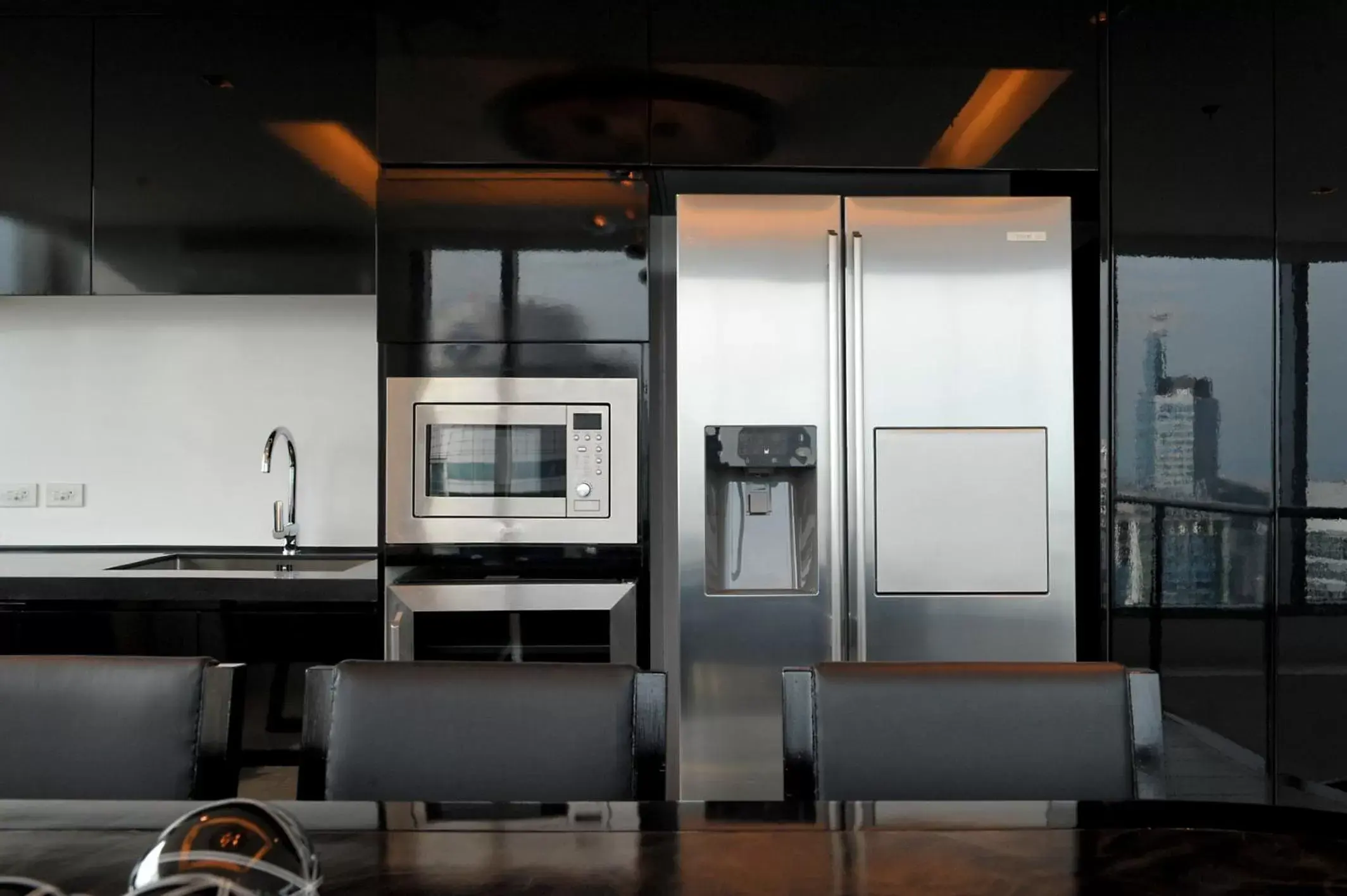 Kitchen or kitchenette in The Alpha Suites