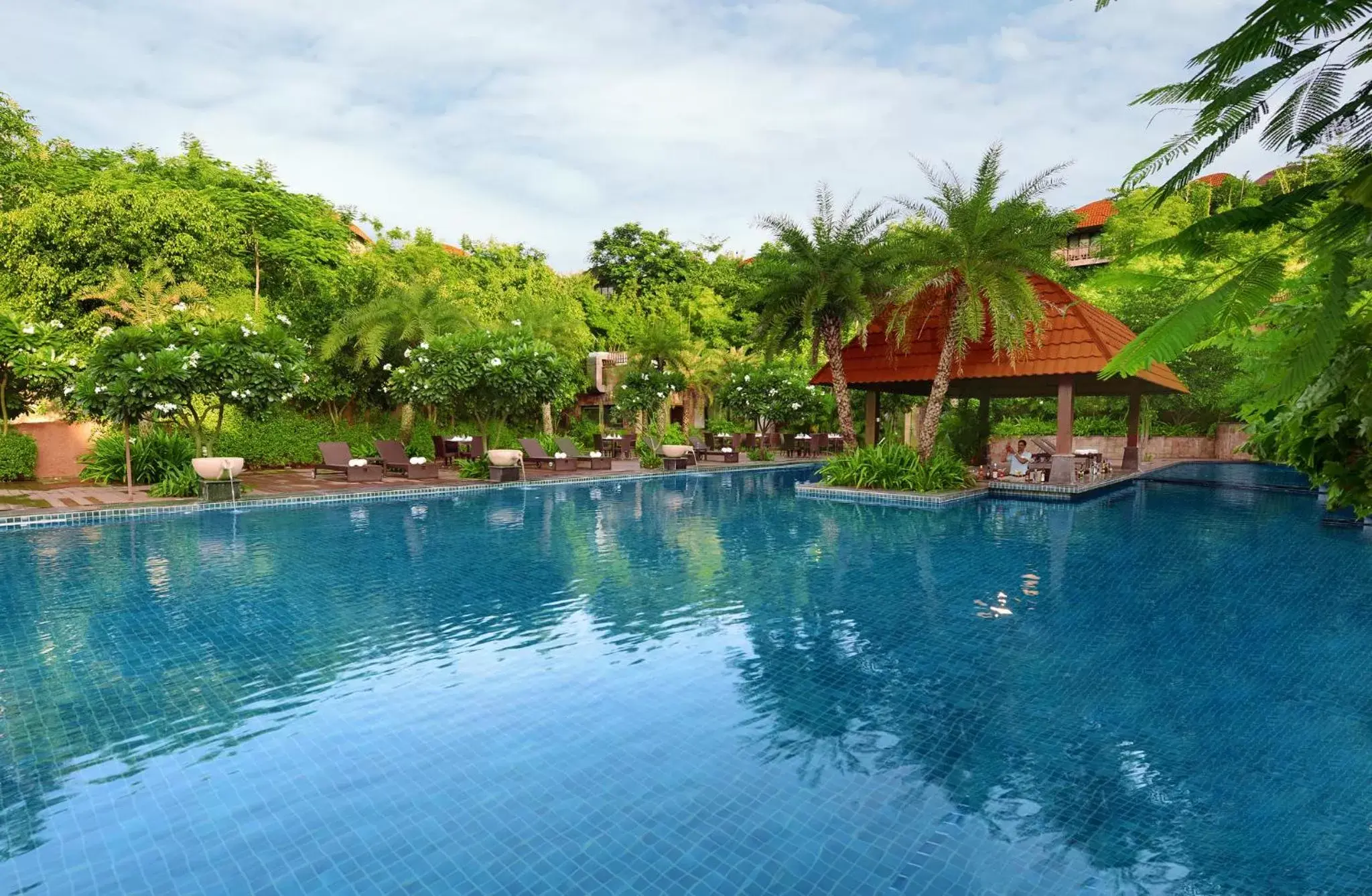 Pool view, Swimming Pool in The Ananta Udaipur Resort & Spa