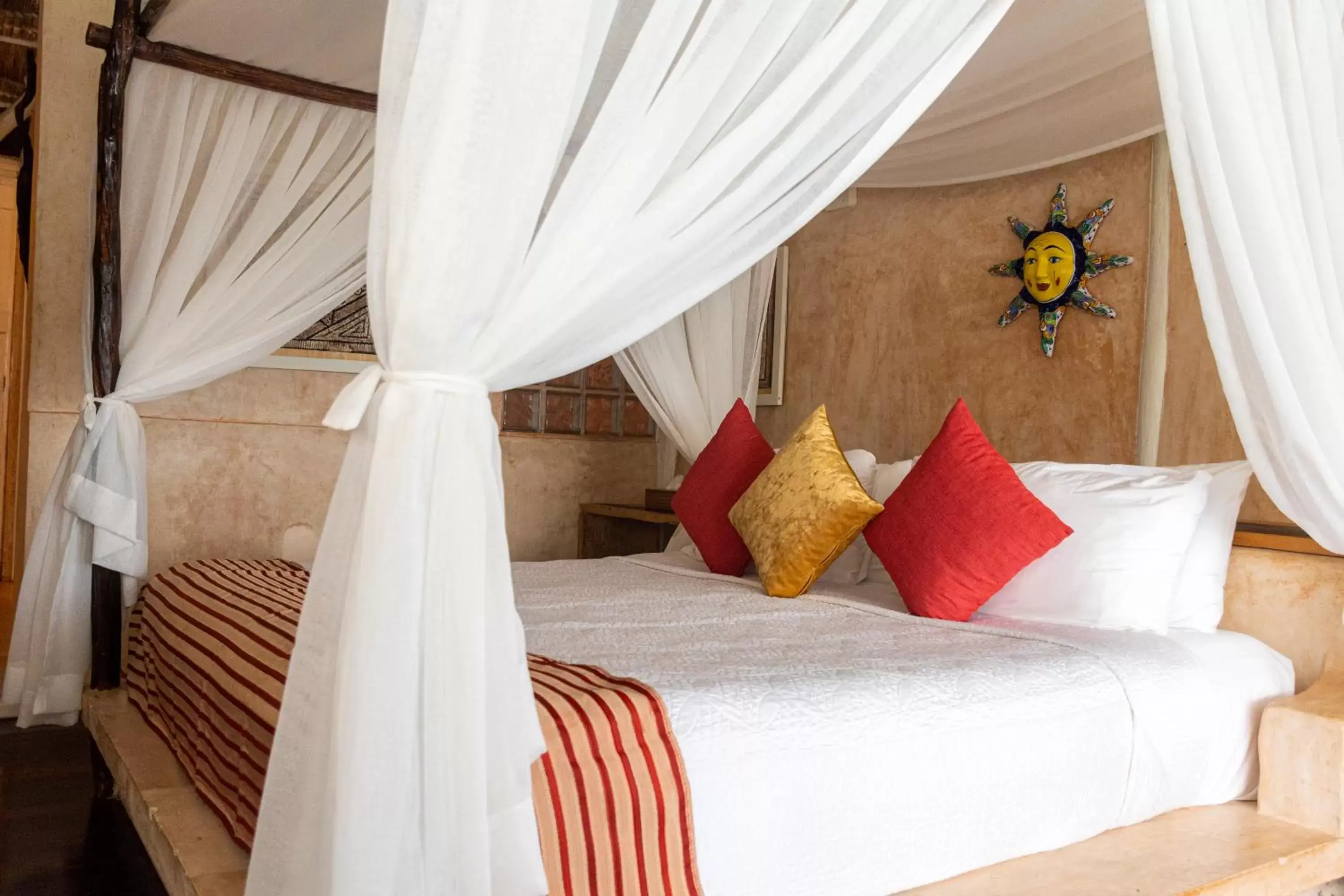 Bed in Villa Las Estrellas Tulum - located at the party zone