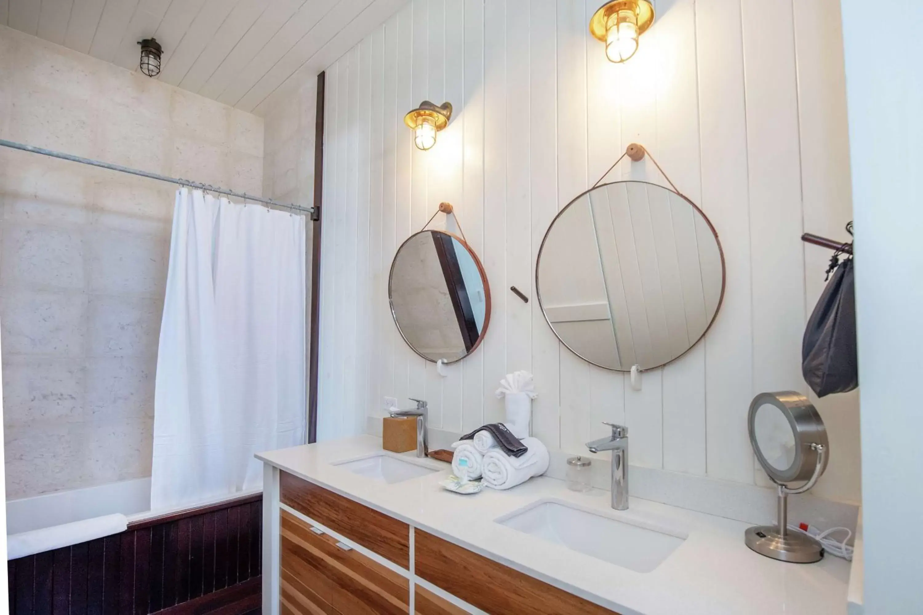 Bathroom in Mahogany Bay Resort and Beach Club, Curio Collection