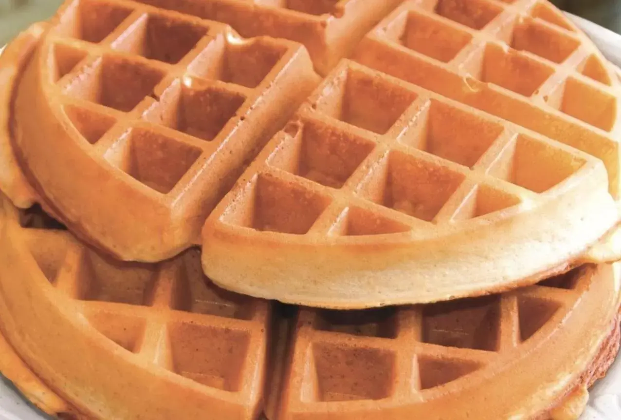 Breakfast in La Quinta Inn & Suites by Wyndham Locust Grove Breakfast in La Quinta Inn & Suites by Wyndham Locust Grove