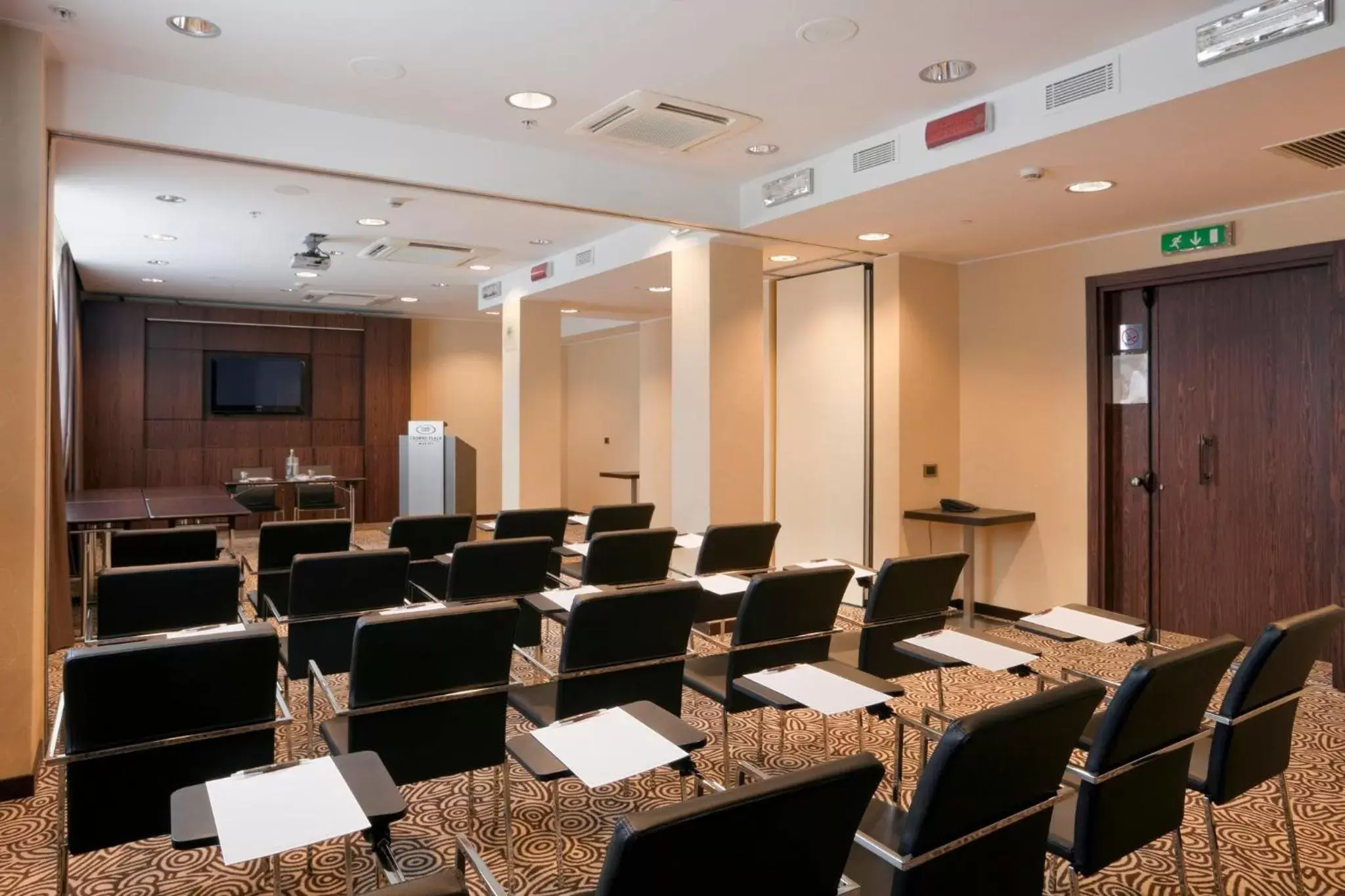 Meeting/conference room in Crowne Plaza Milan City, an IHG Hotel