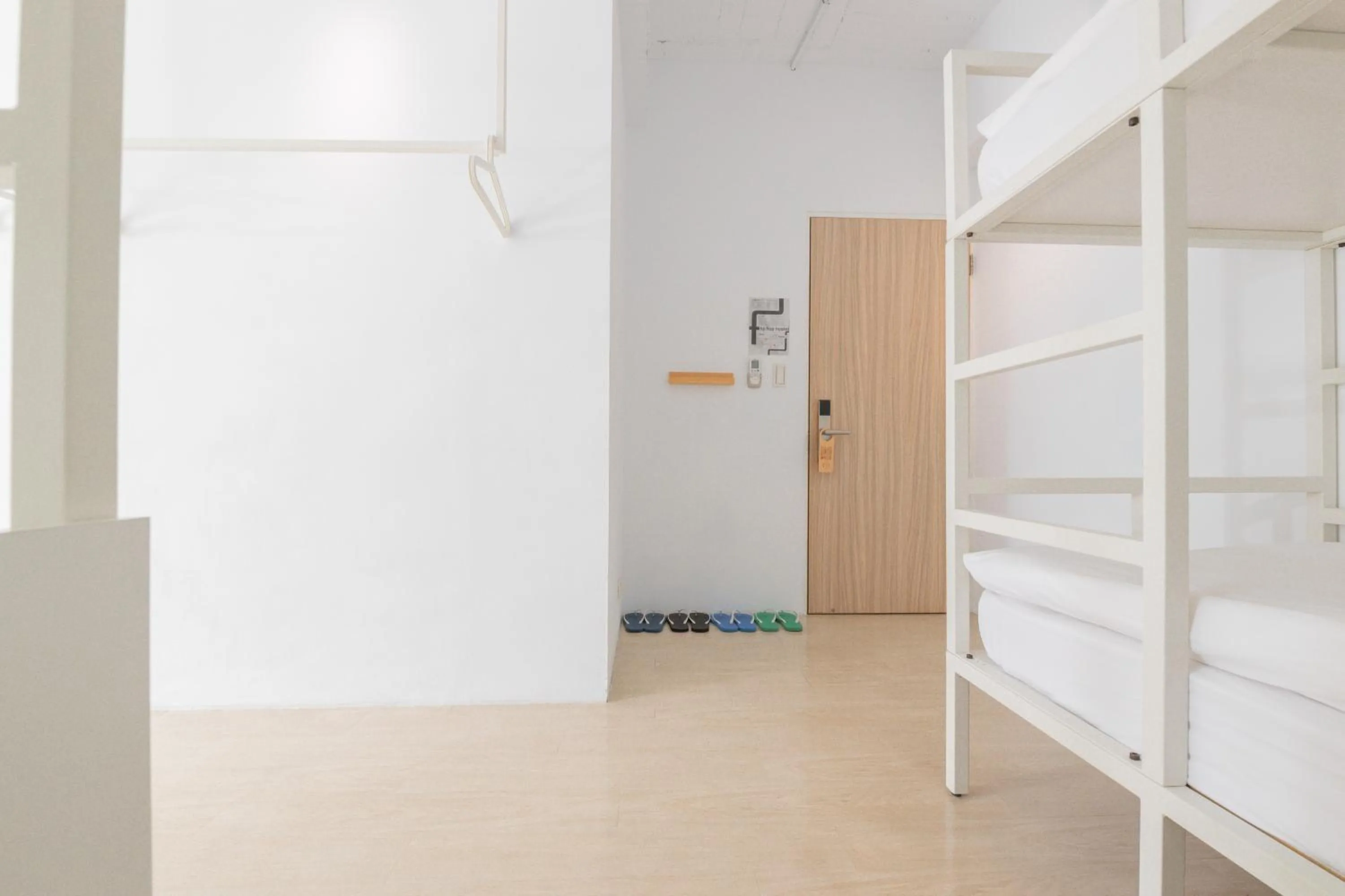 Photo of the whole room, Bed in OwlStay Flip Flop Hostel - Garden