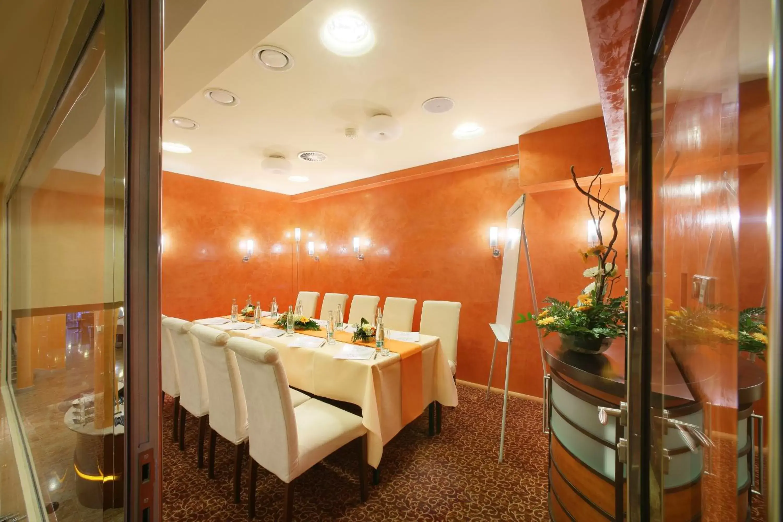 Banquet/Function facilities, Restaurant/Places to Eat in Adria Hotel Prague