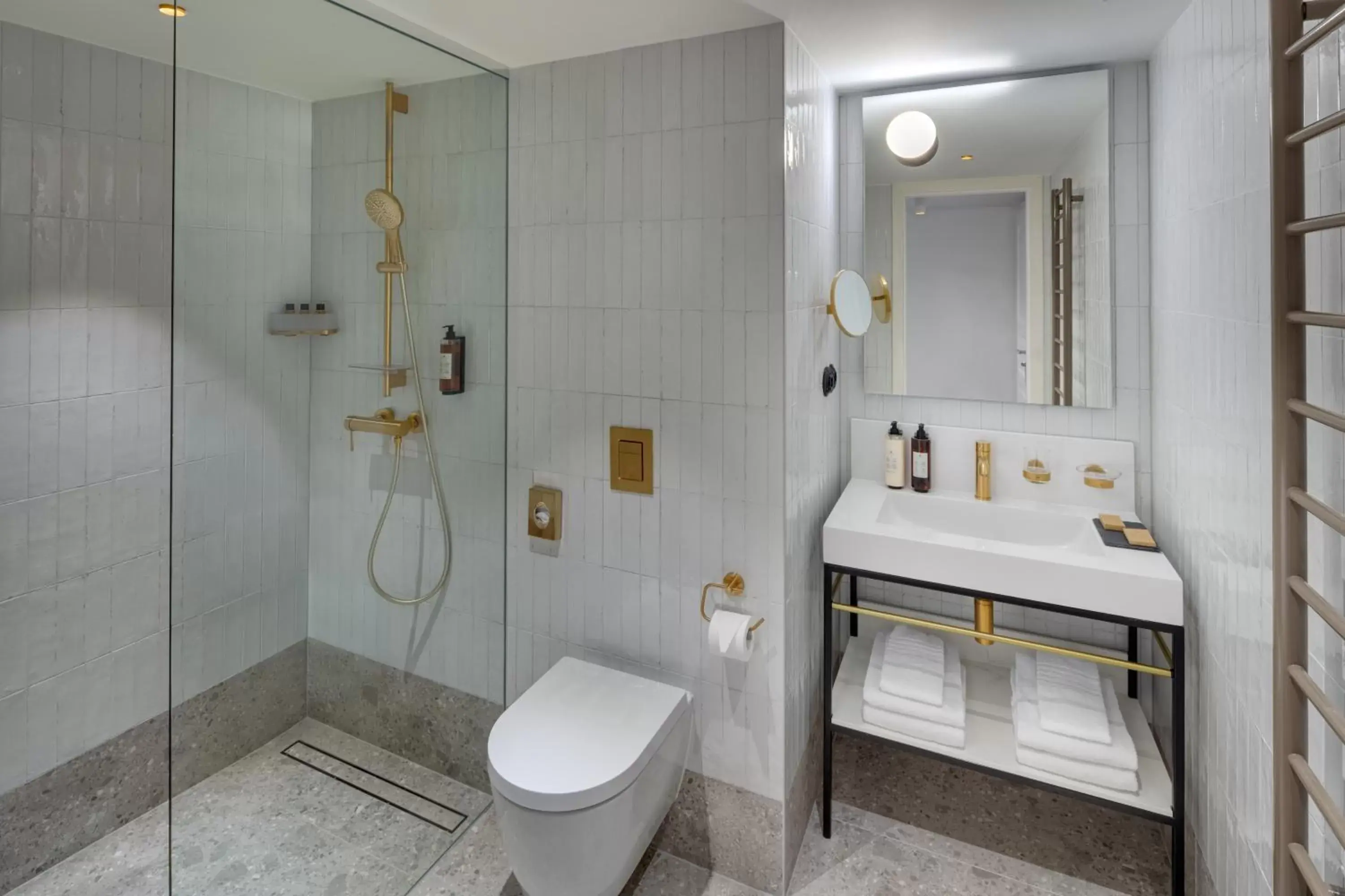 Bathroom in Hotel Leonardo & Bookquet Prague