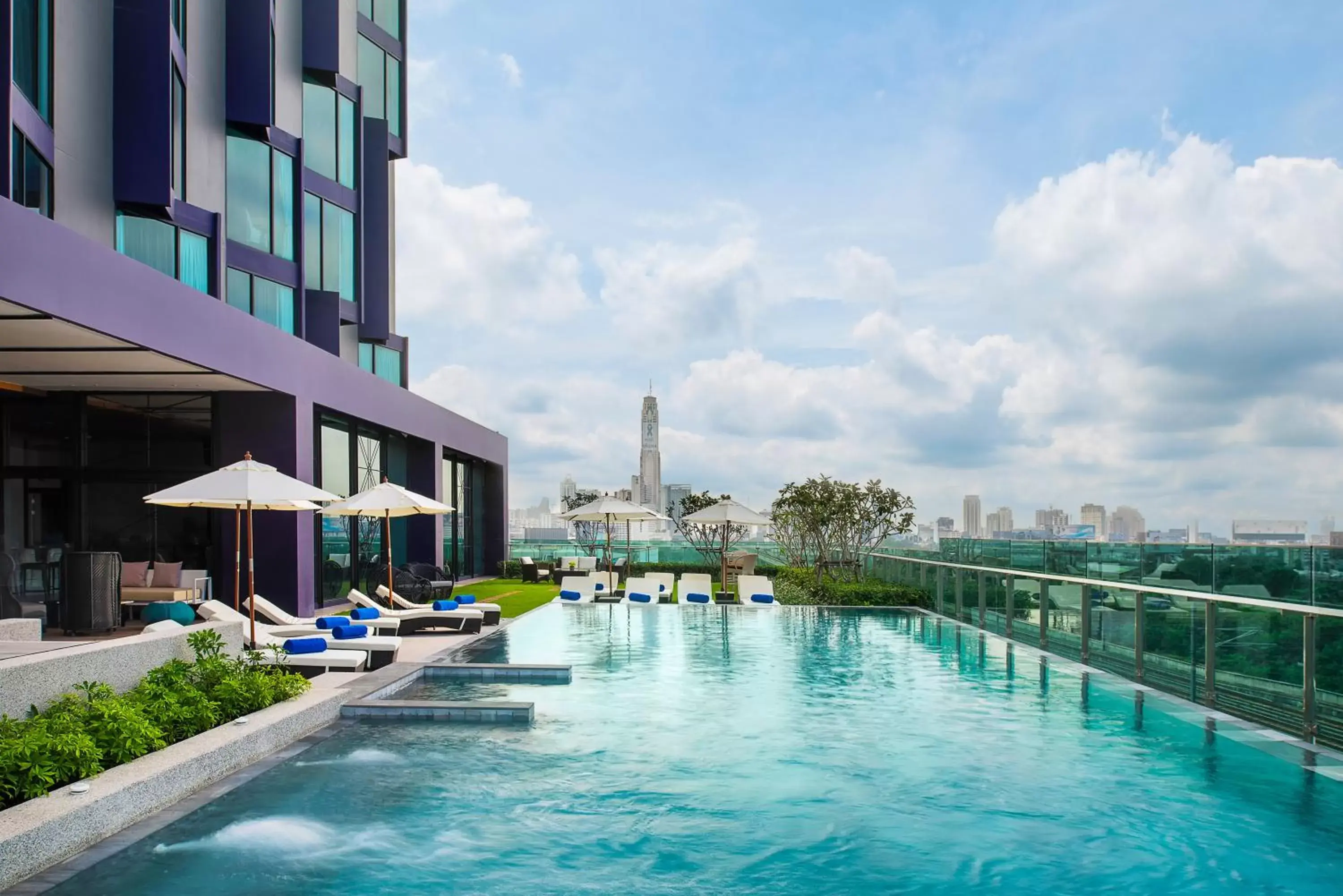 Other, Swimming Pool in Mercure Bangkok Makkasan