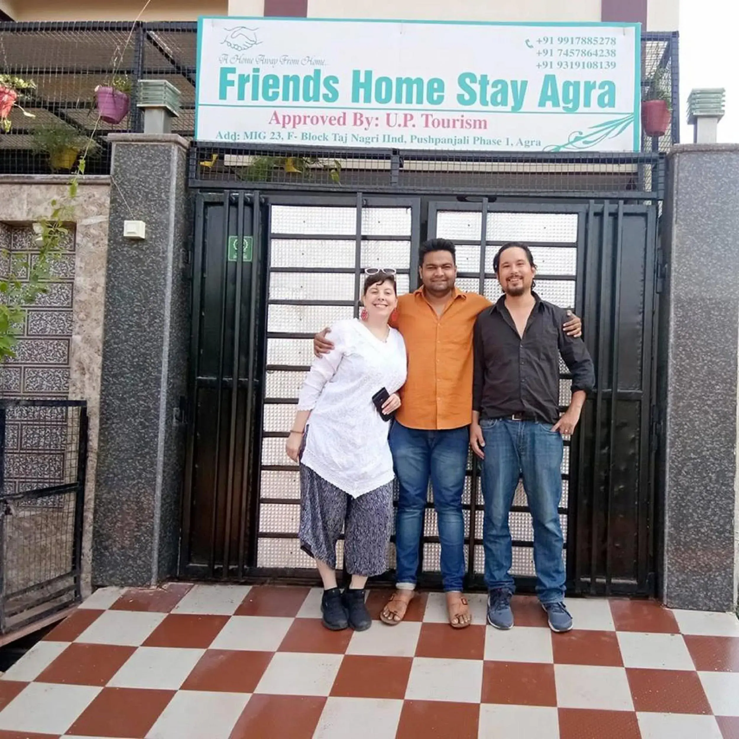 Staff in Friends Home Stay - Agra