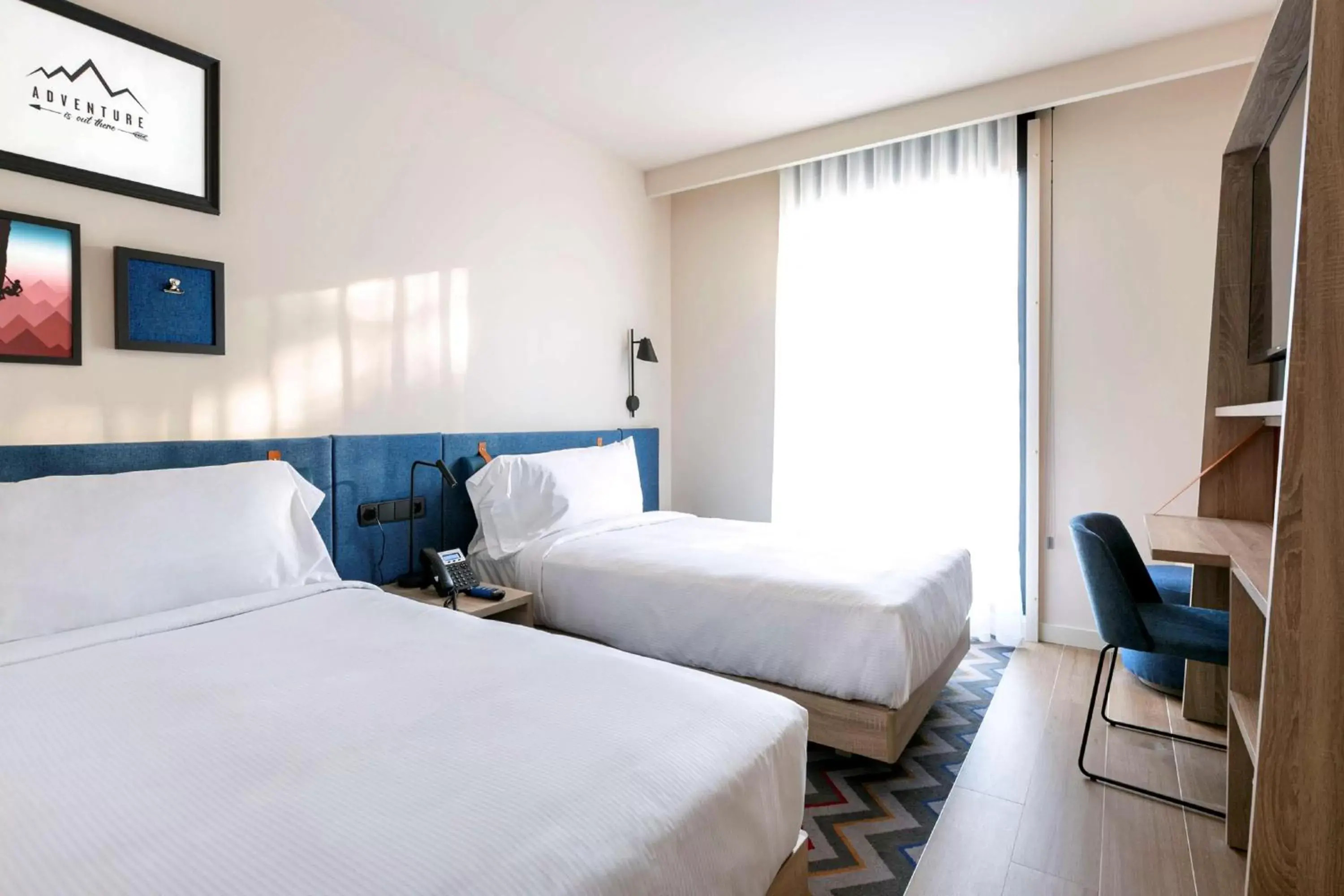 Bedroom, Bed in Hampton By Hilton Alcobendas Madrid