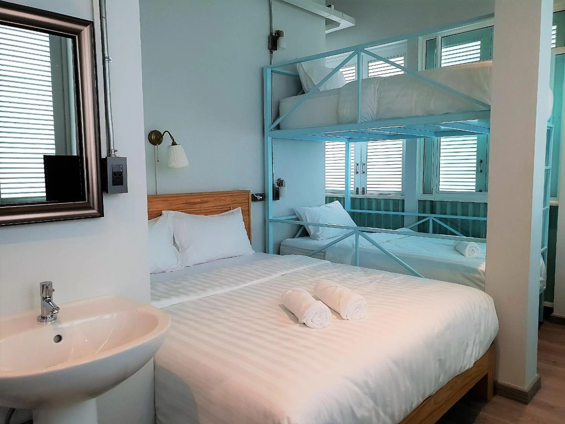 Bedroom, Bed in Latima Boutique Hostel