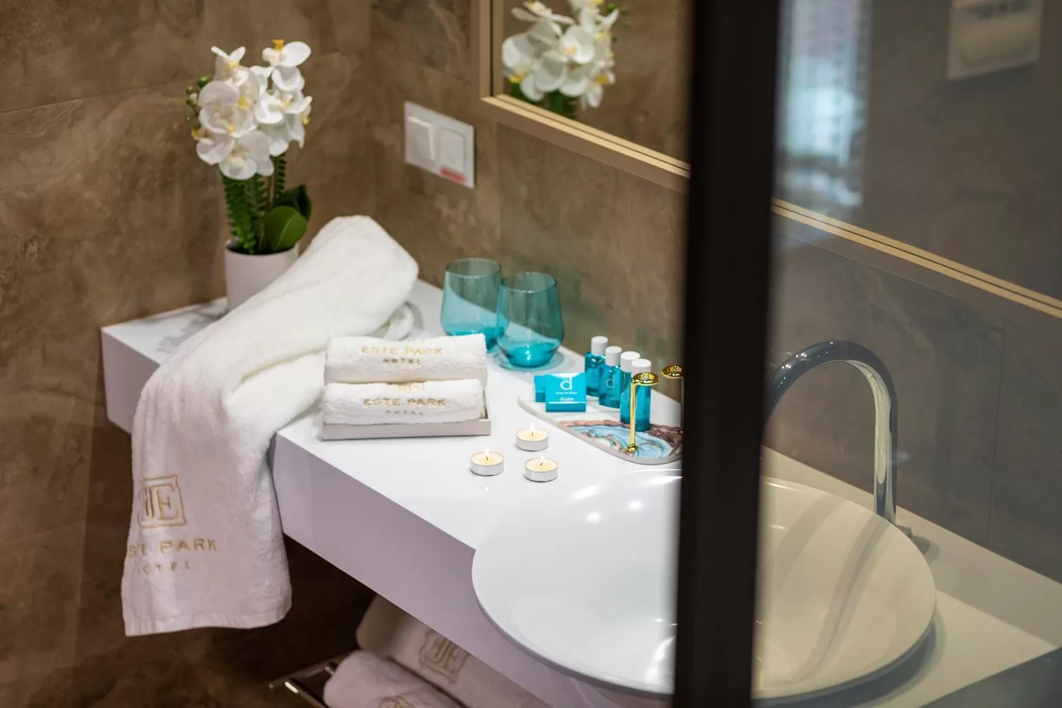 Bathroom in -- ESTE PARK HOTEL -- part of Urban Chic Luxury Design Hotels - Parking & Compliments - next to Shopping & Dining Mall Plovdiv